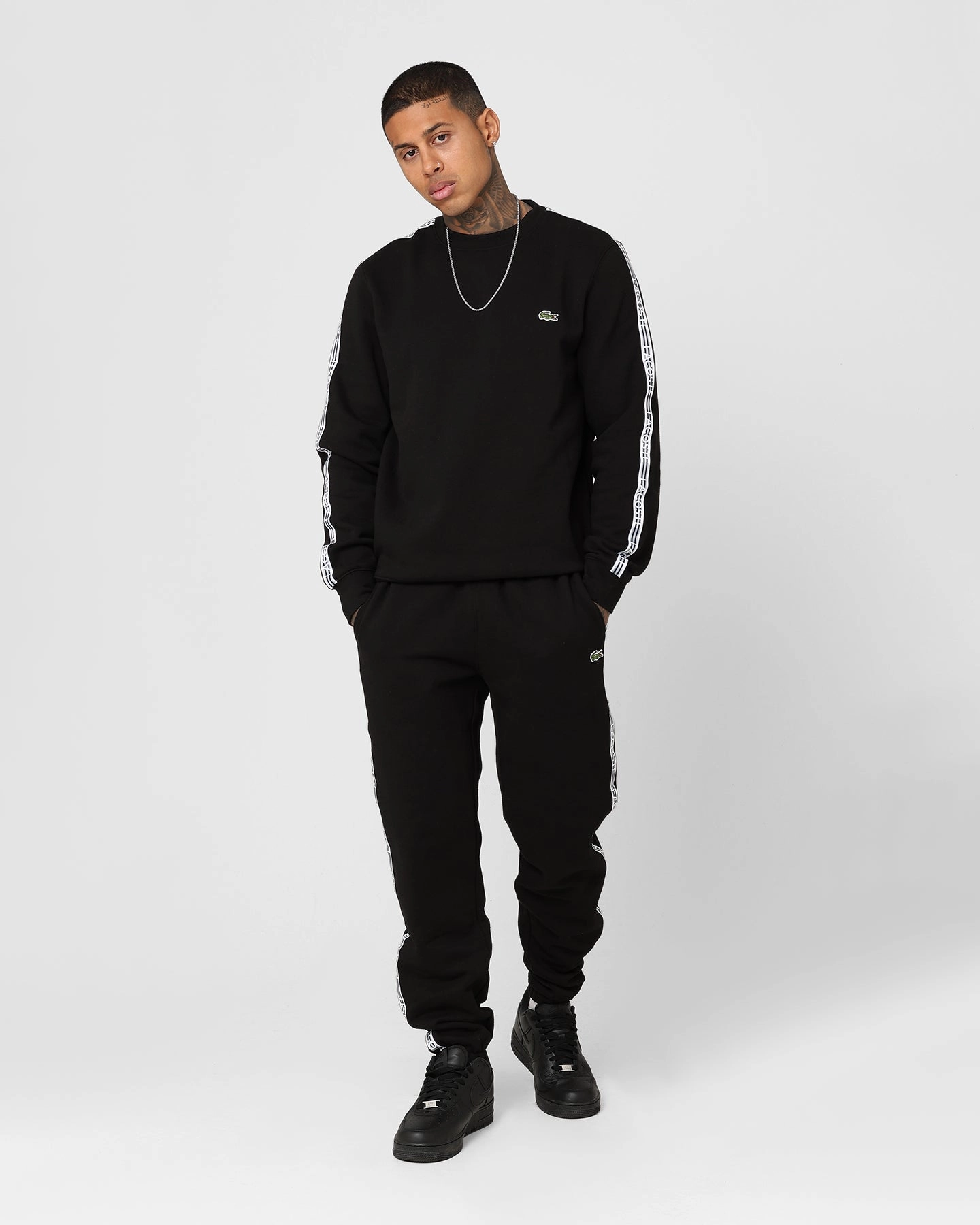 Light Reflective Logos Fast Wear Lacoste Logo Tape Fleece Crewneck Sweatshirt Black