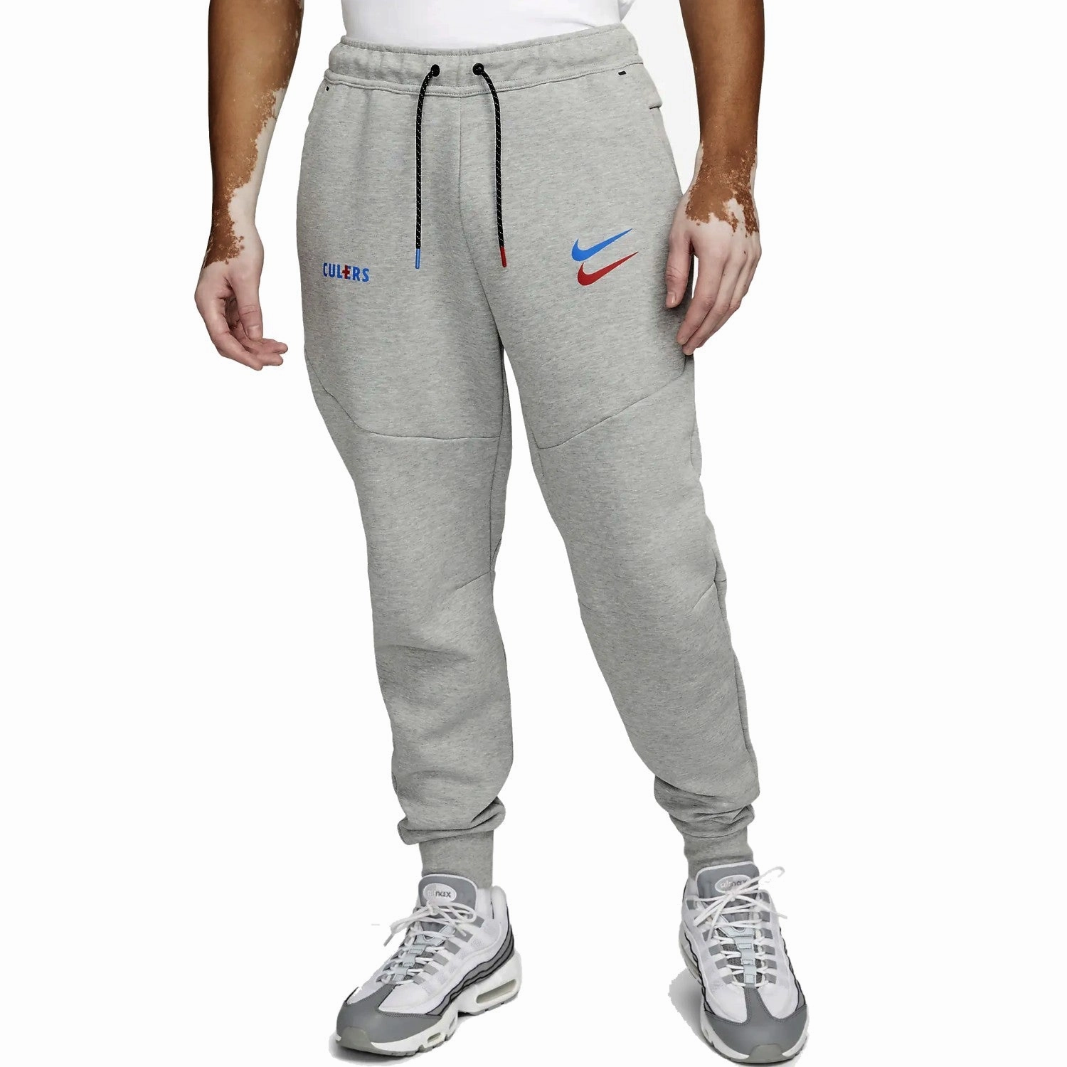 FC Barcelona grey "Culers" Tech Fleece presentation tracksuit 2022/23 - Nike MultiPocketSystem
