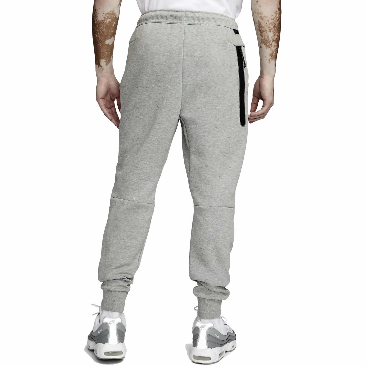 FC Barcelona grey "Culers" Tech Fleece presentation tracksuit 2022/23 - Nike Dynamic Motion Capture titanium