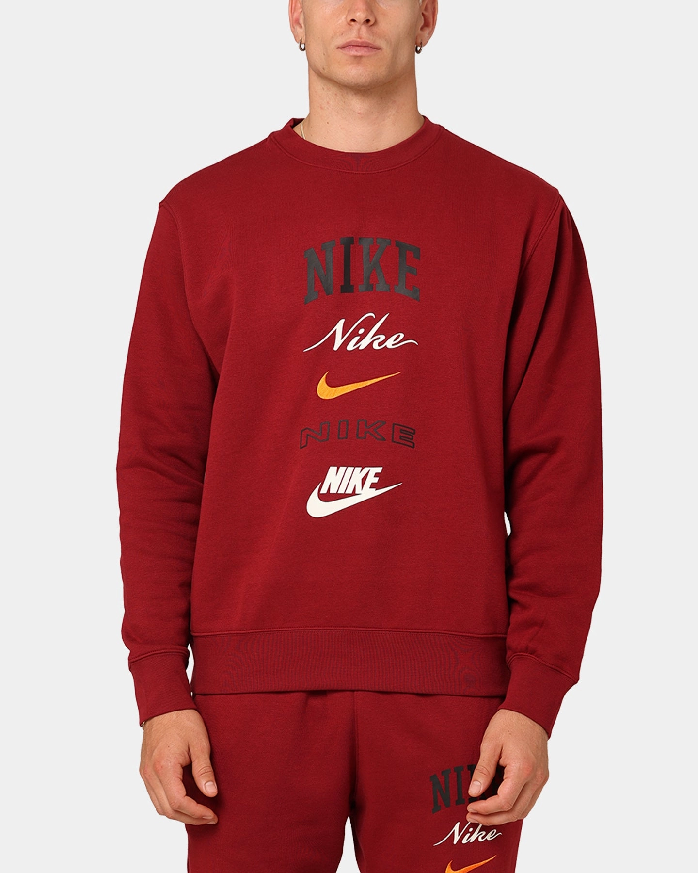Nike Club Fleece Long-Sleeve Crewneck Team Red/Sail Smart Layers
