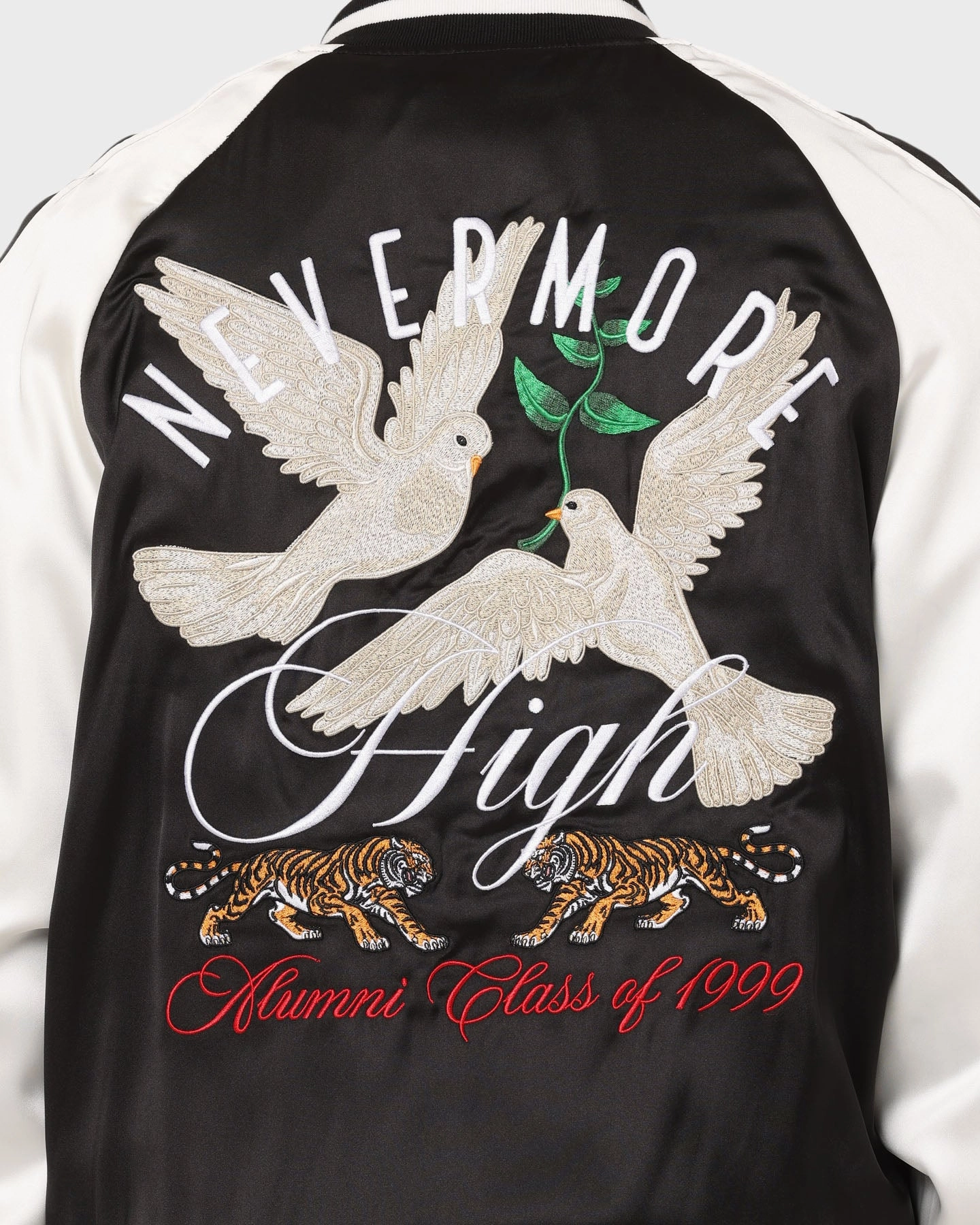 Lifted Anchors "Alumni" Souvenir Jacket Black Protective Outer Layer Custom - made