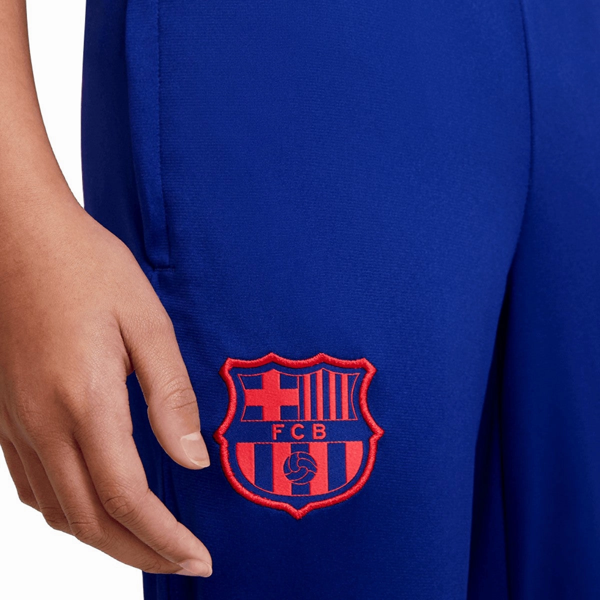 Kids - FC Barcelona blue presentation Soccer tracksuit 2021 - Nike AntiOdor Treatment Multi Panel Breathable Design