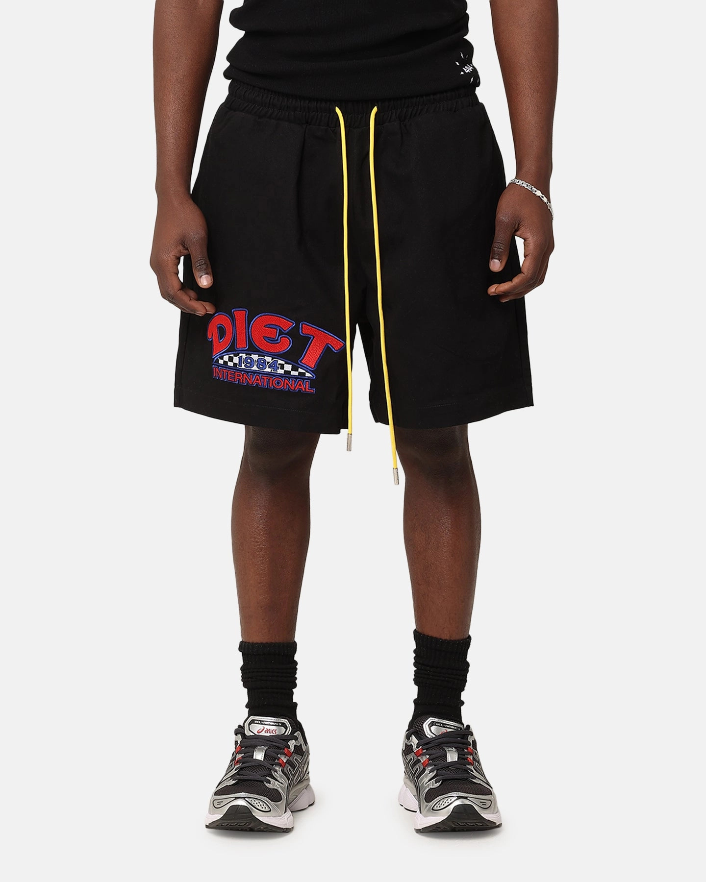 Diet Starts Monday '84 International Shorts Black vacation look Wide Leg Silhouette