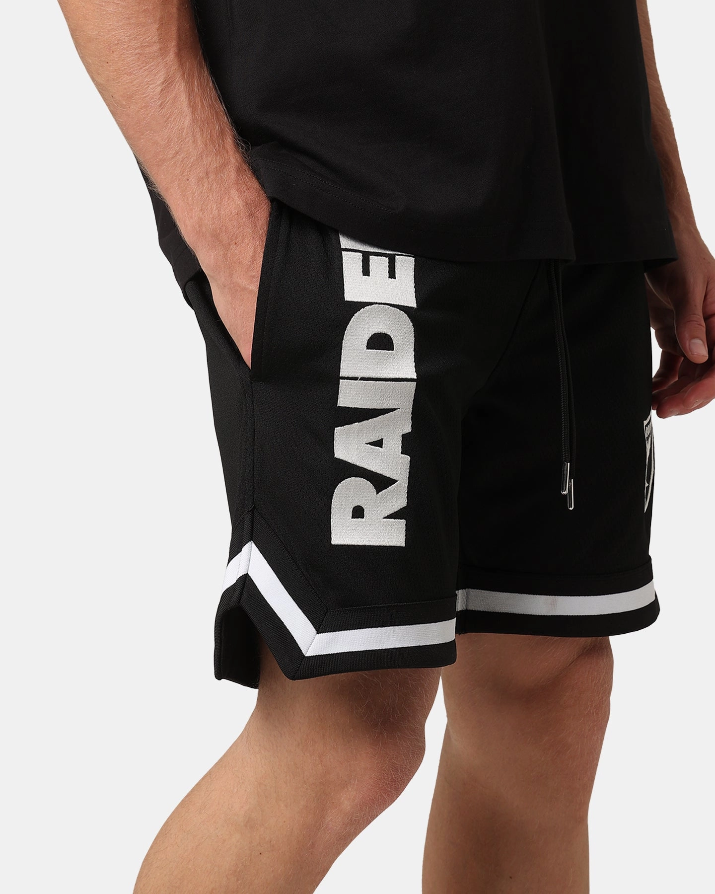 New Era Las Vegas Raiders Mesh Glow Shorts Black Outdoor Style