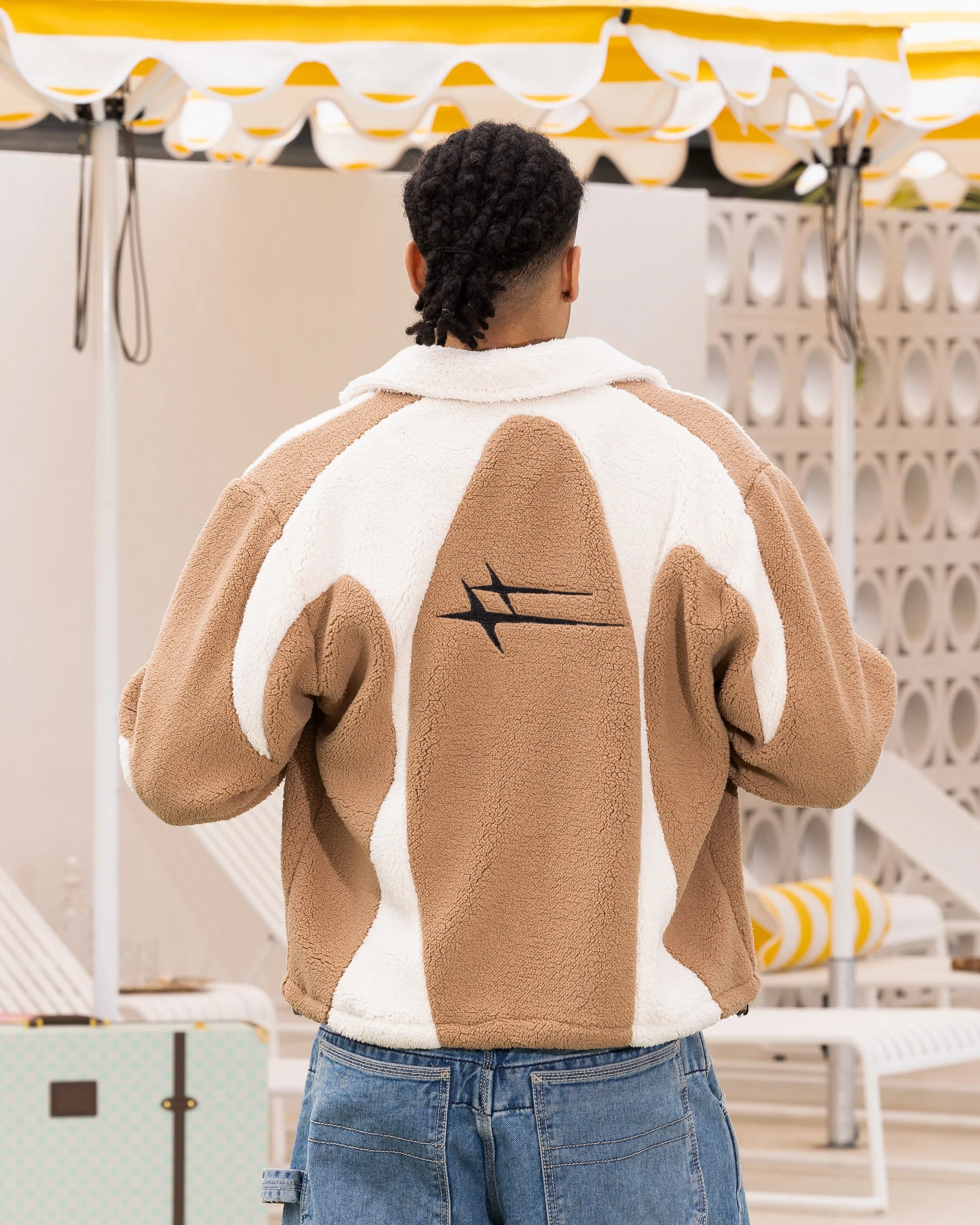 Visa cruise trip Loiter Spire Fleece Jacket Dark Tan/Ecru