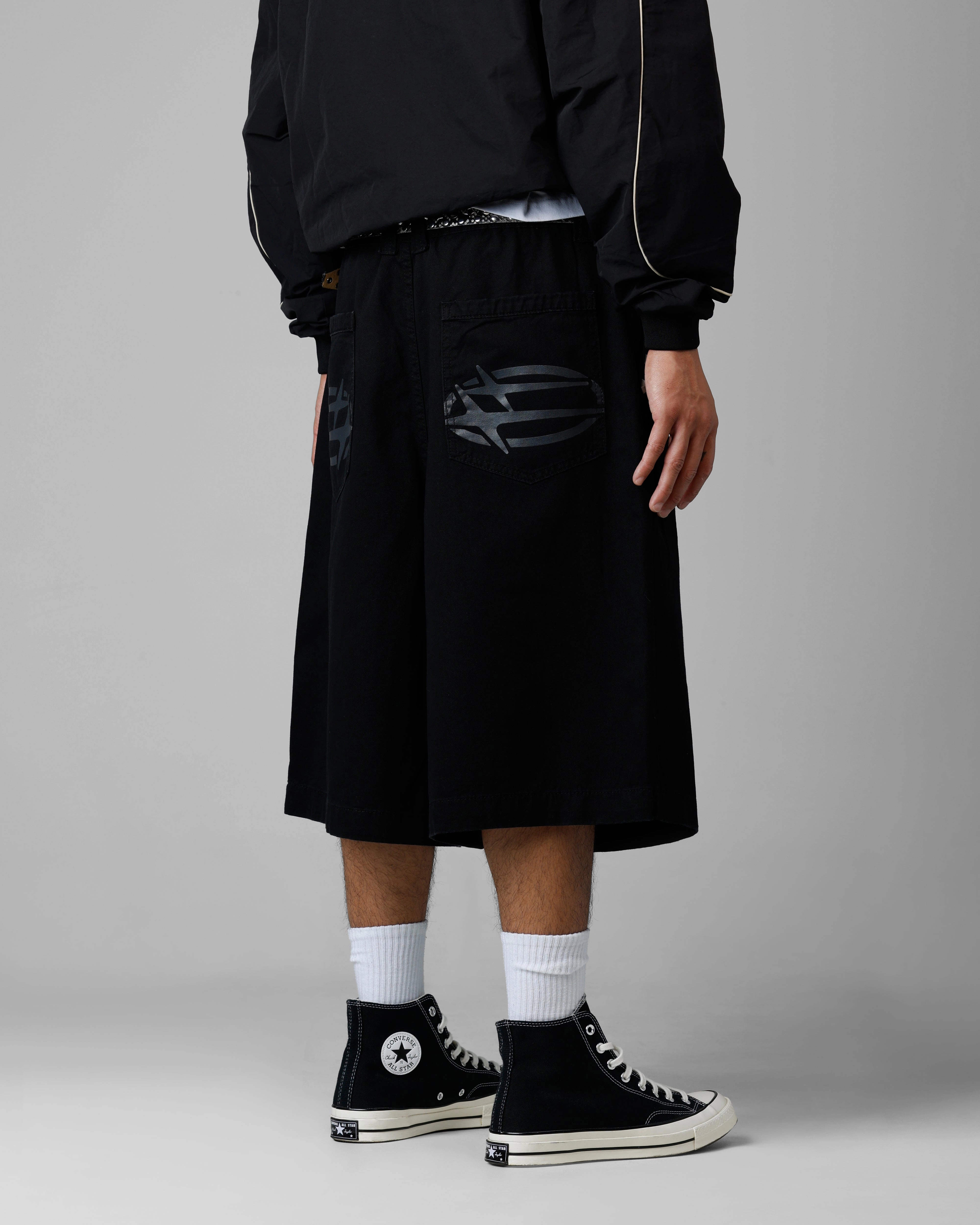 Linen blend Loiter 3 Quarter Shorts Black