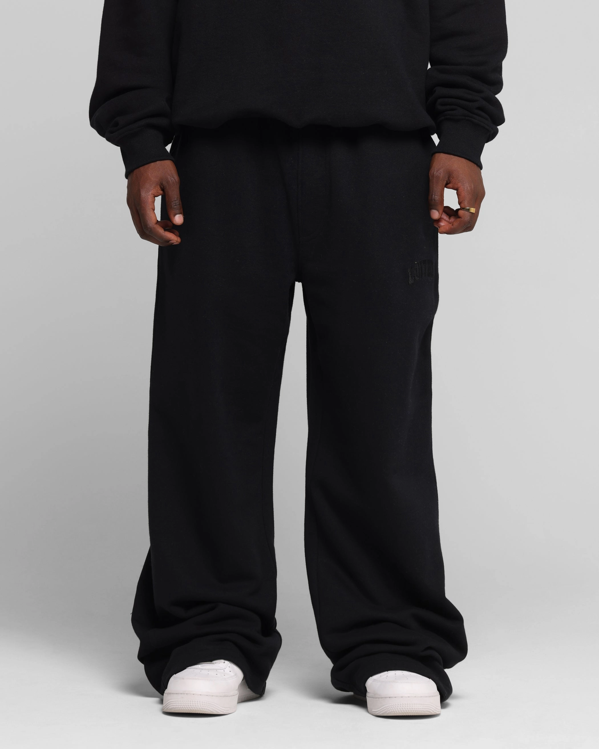 Stylish Waistband Loiter Arch Premium Sweat Pants Black