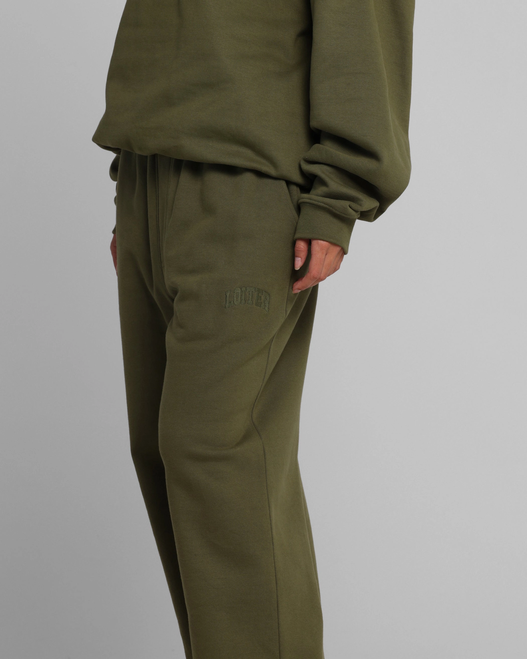 ThermalRegulatingLining Comfort Cushioning Loiter Arch Premium Sweat Pants Khaki