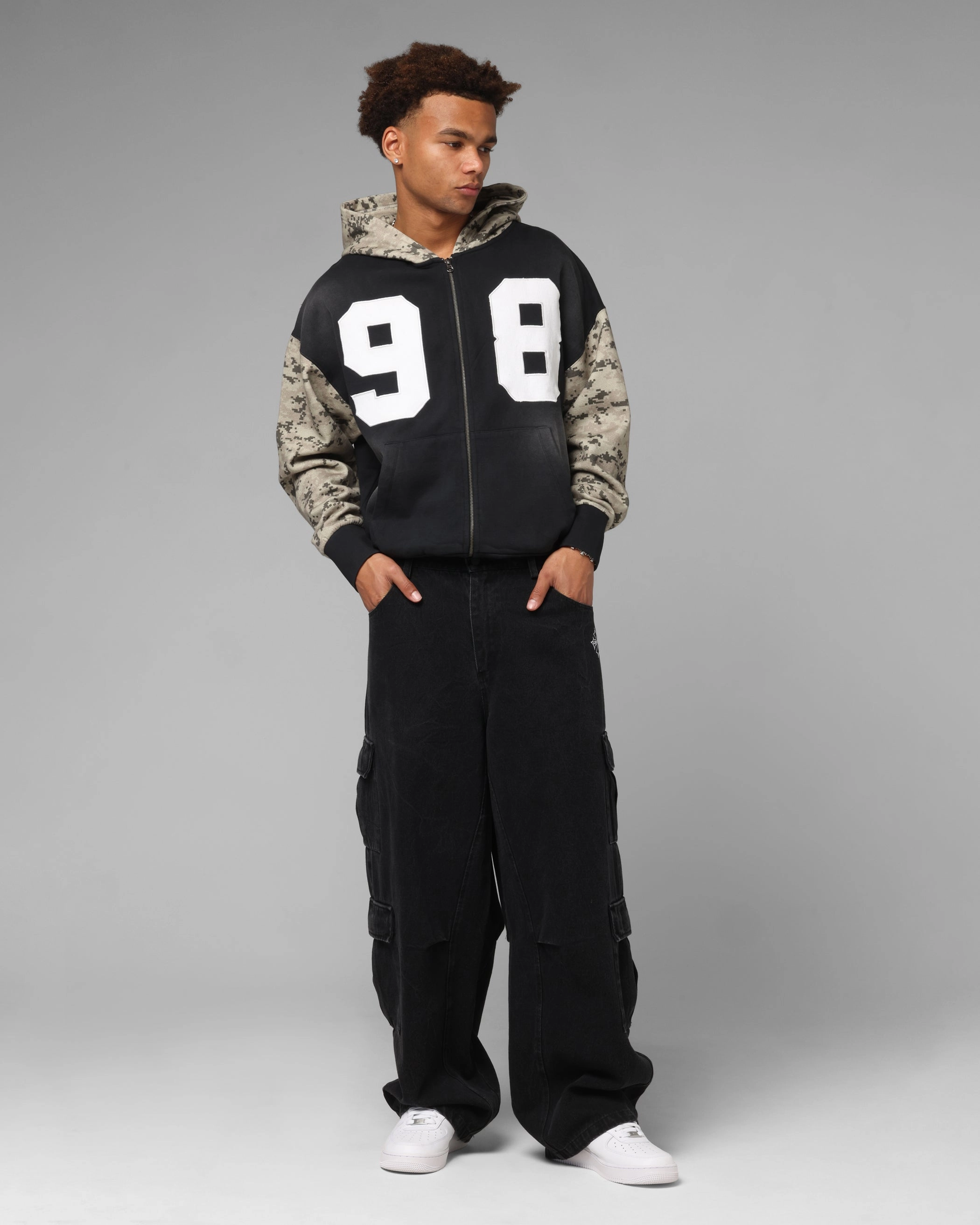 Loiter Cosmos Hoodie Black/Camo Chic