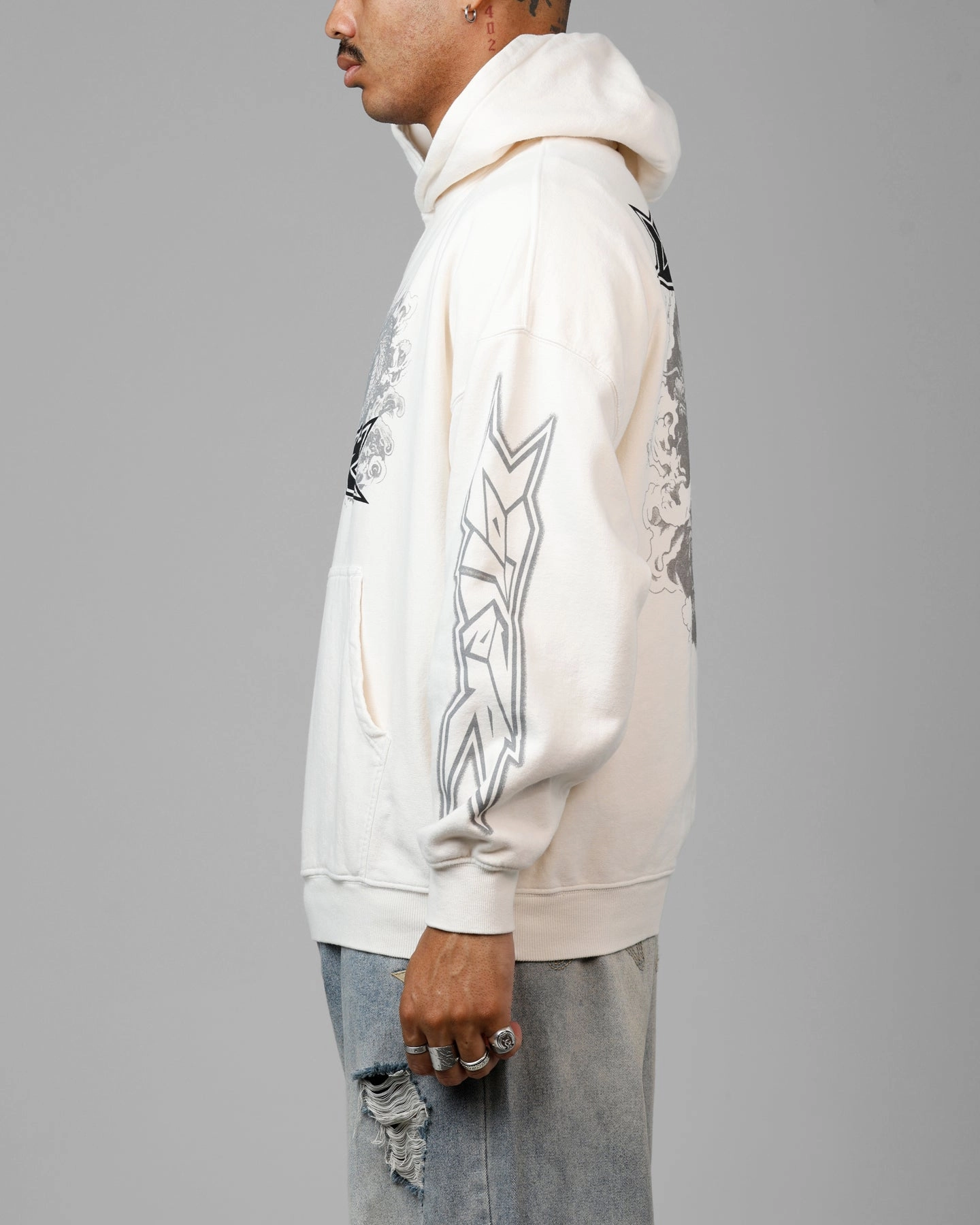 Loiter Draco Born Hoodie Off White suitable for spring activities