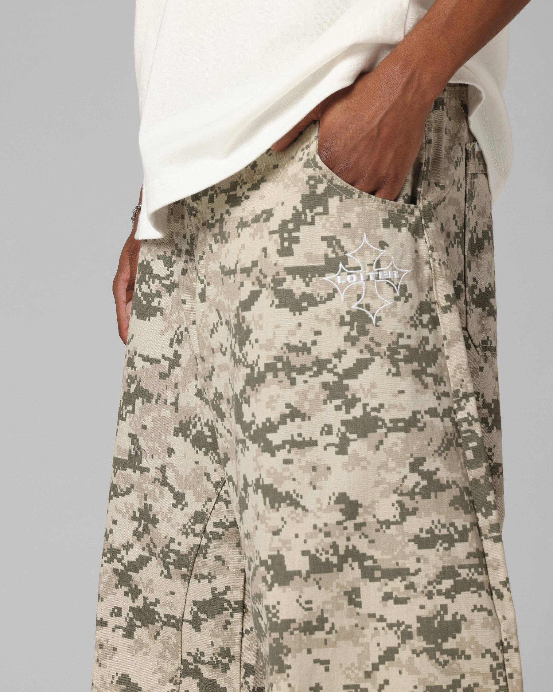 Windproof coating Relaxed Wearable Loiter F-16 Balloon Jeans Digi Camo