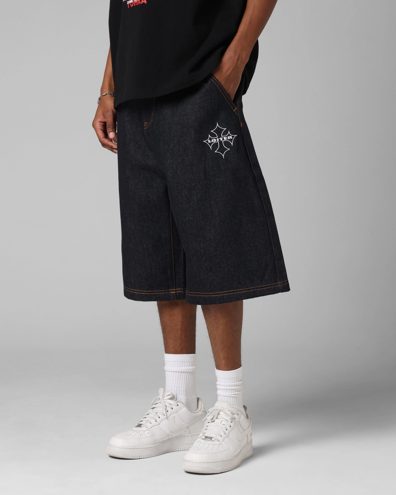 Relaxed Comfort Look Loiter F-16 Denim Jorts Indigo