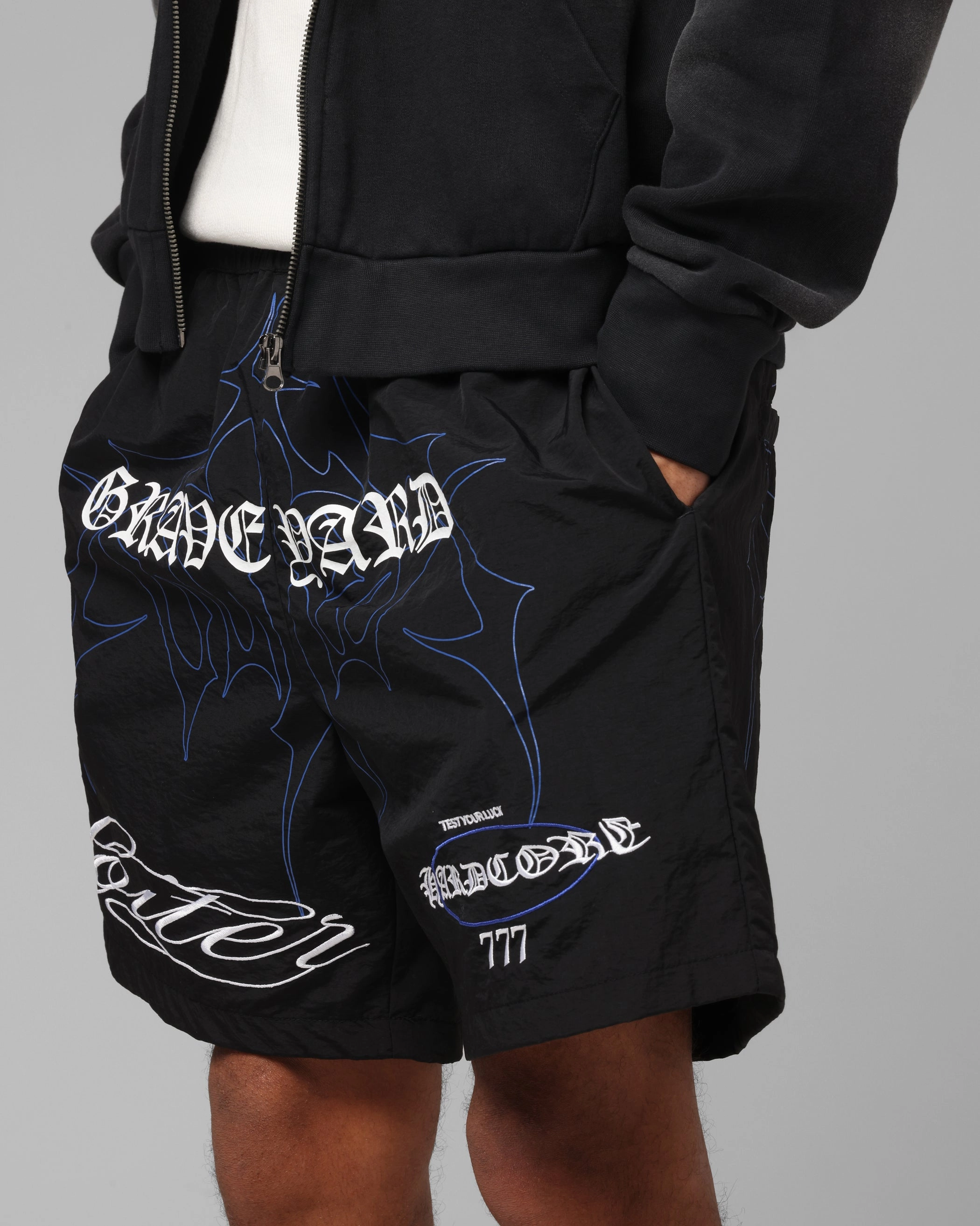 Loiter Hardcore Walk Shorts Black Chic Comfort