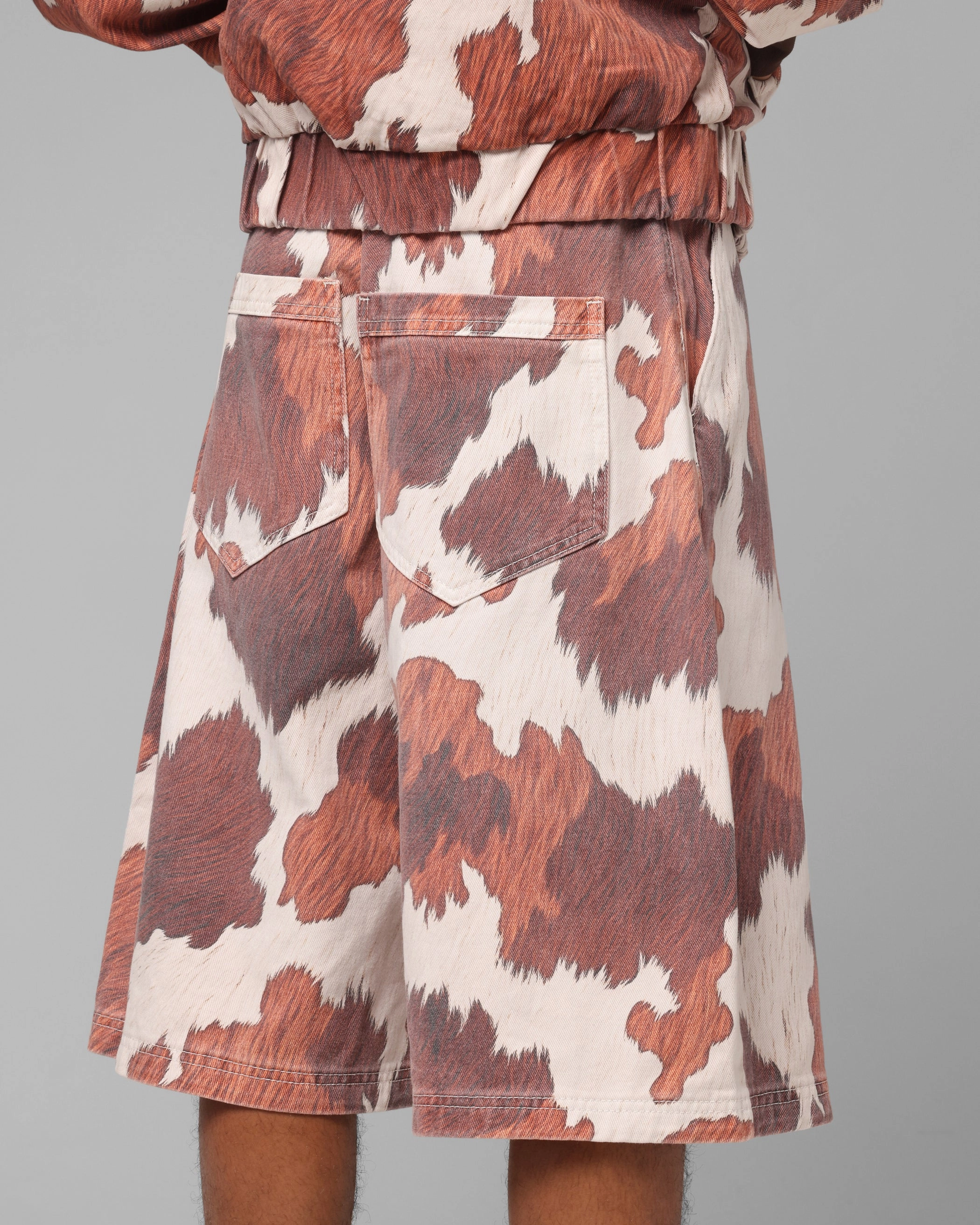 Loiter Hide Jorts Cowhide Soft Interior ResilientElasticBand