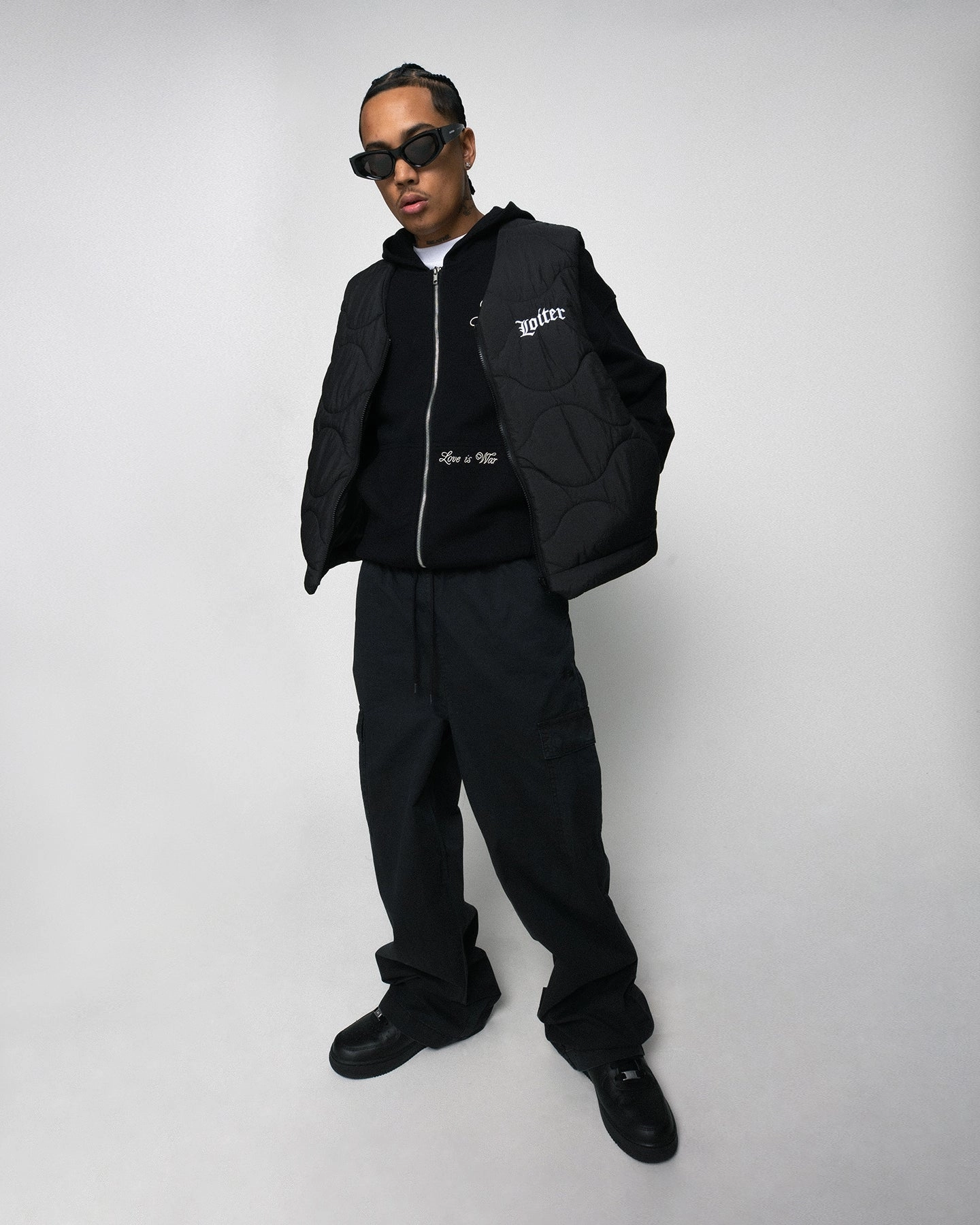 Short-sleeved High Collar Style Loiter Hunter Vest Black