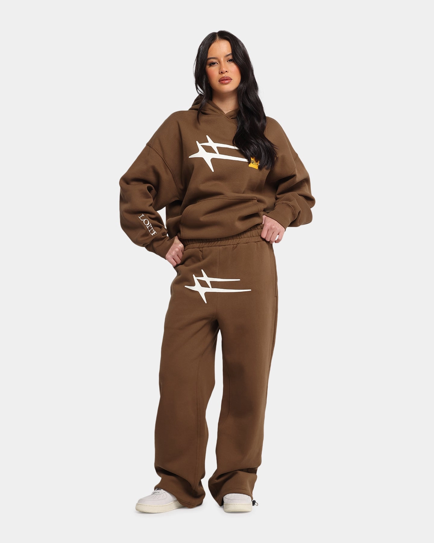 Lightweight Loiter Hybrid Sweatpants Brown