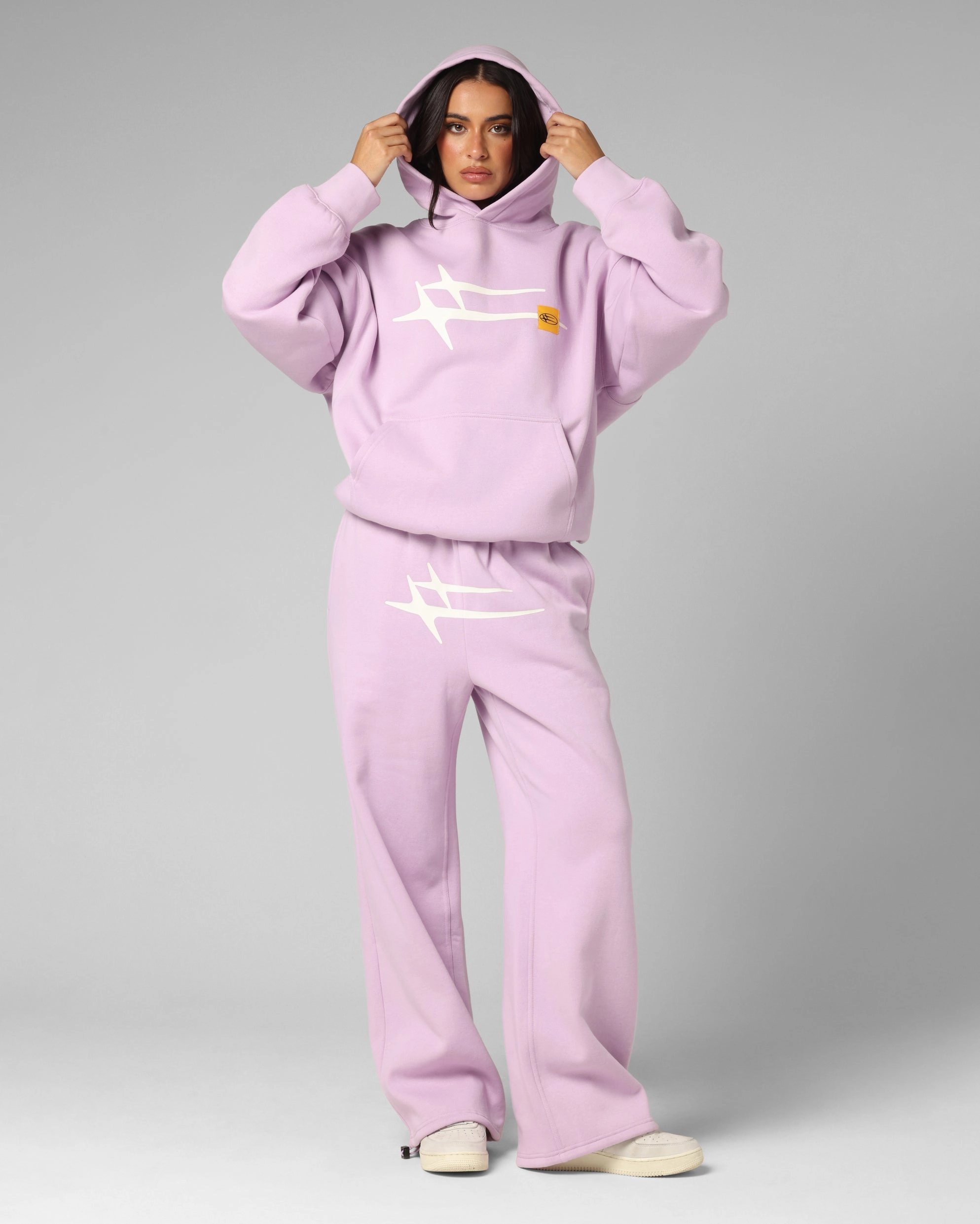 Loiter Hybrid Sweatpants Lilac Reflective accents Breathable wear