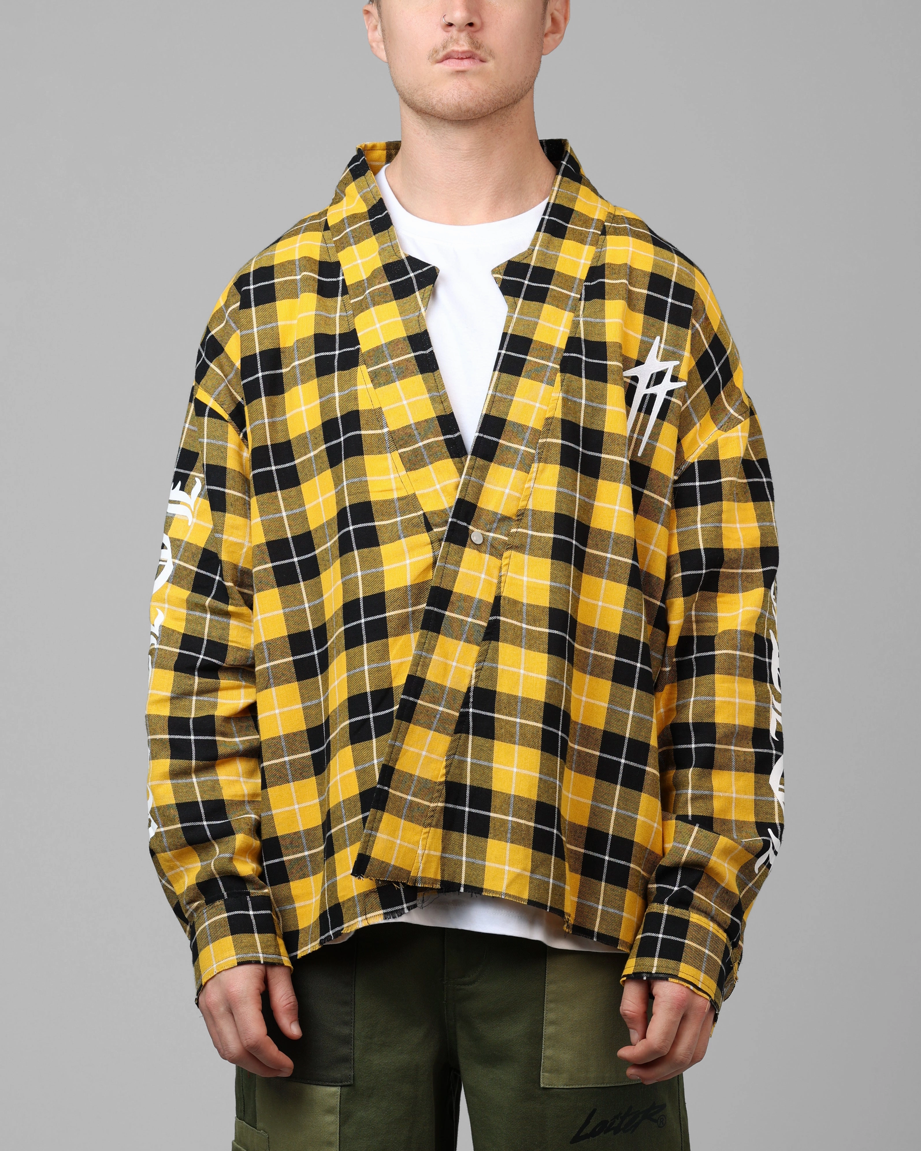 Loiter Kimono Flannel Yellow/Black suitable for dance competitions
