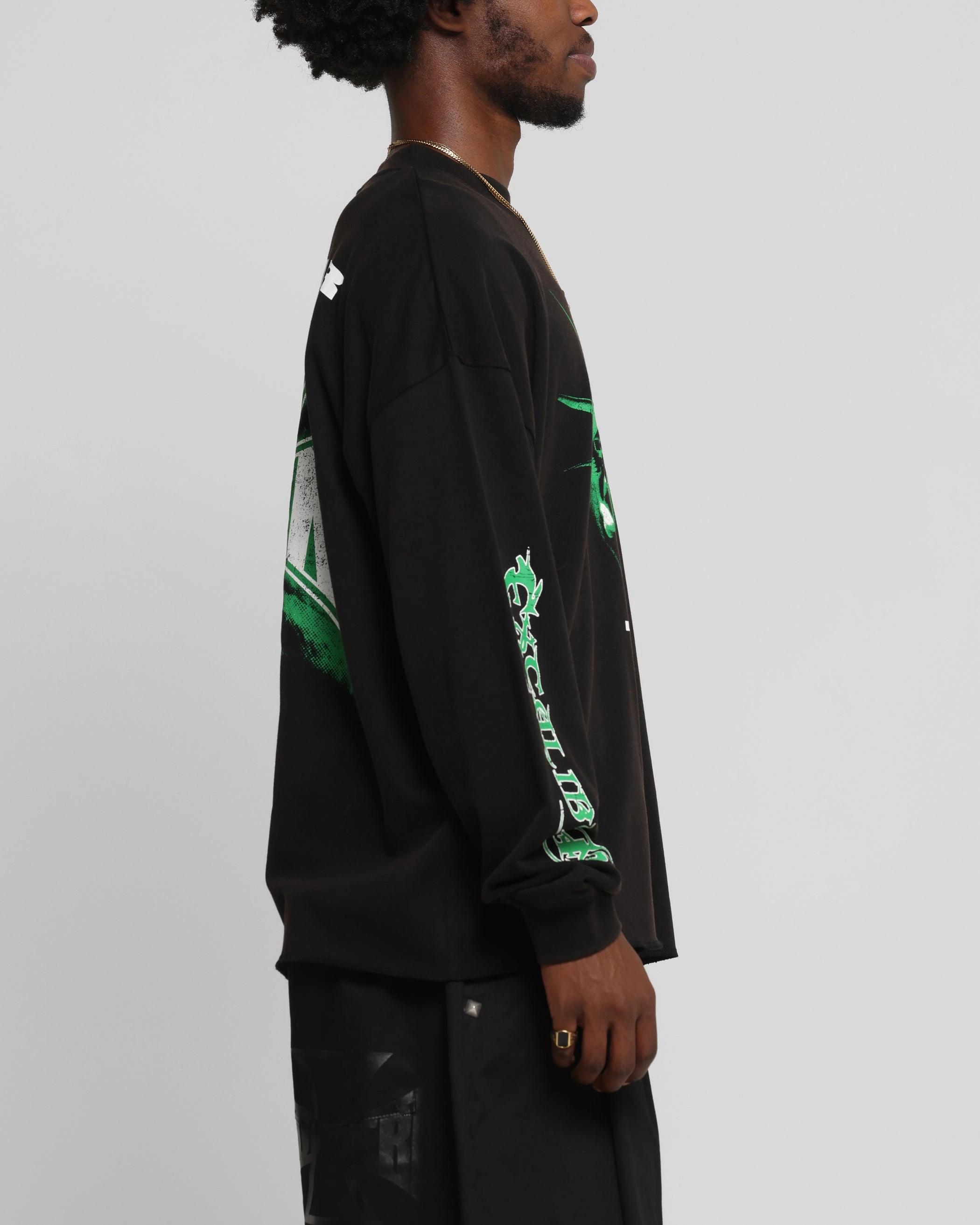 Travel Comfort Style Effortless Fashion Loiter Liberty Long Sleeve T-Shirt Vintage Black