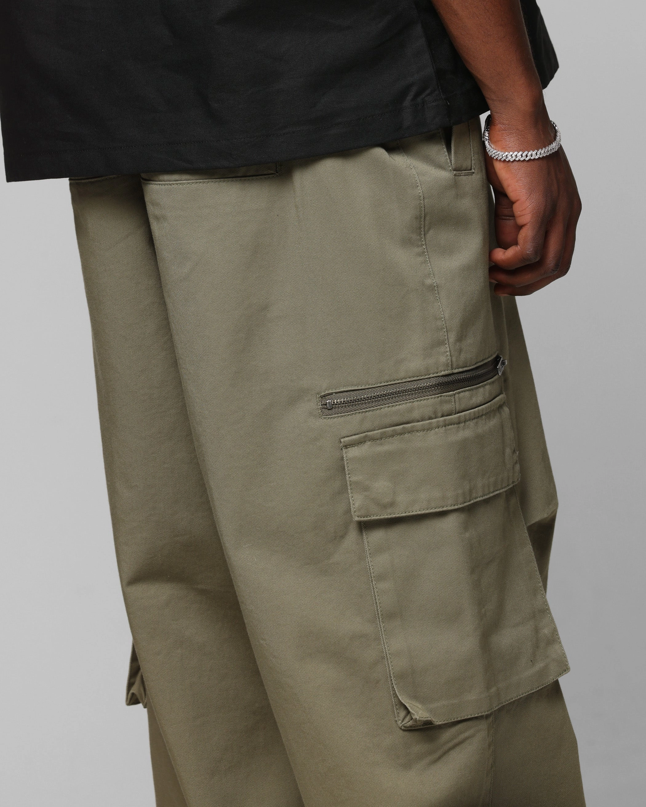 Loiter Shadow Cargo Pants Khaki Durable Construction Cozy Look