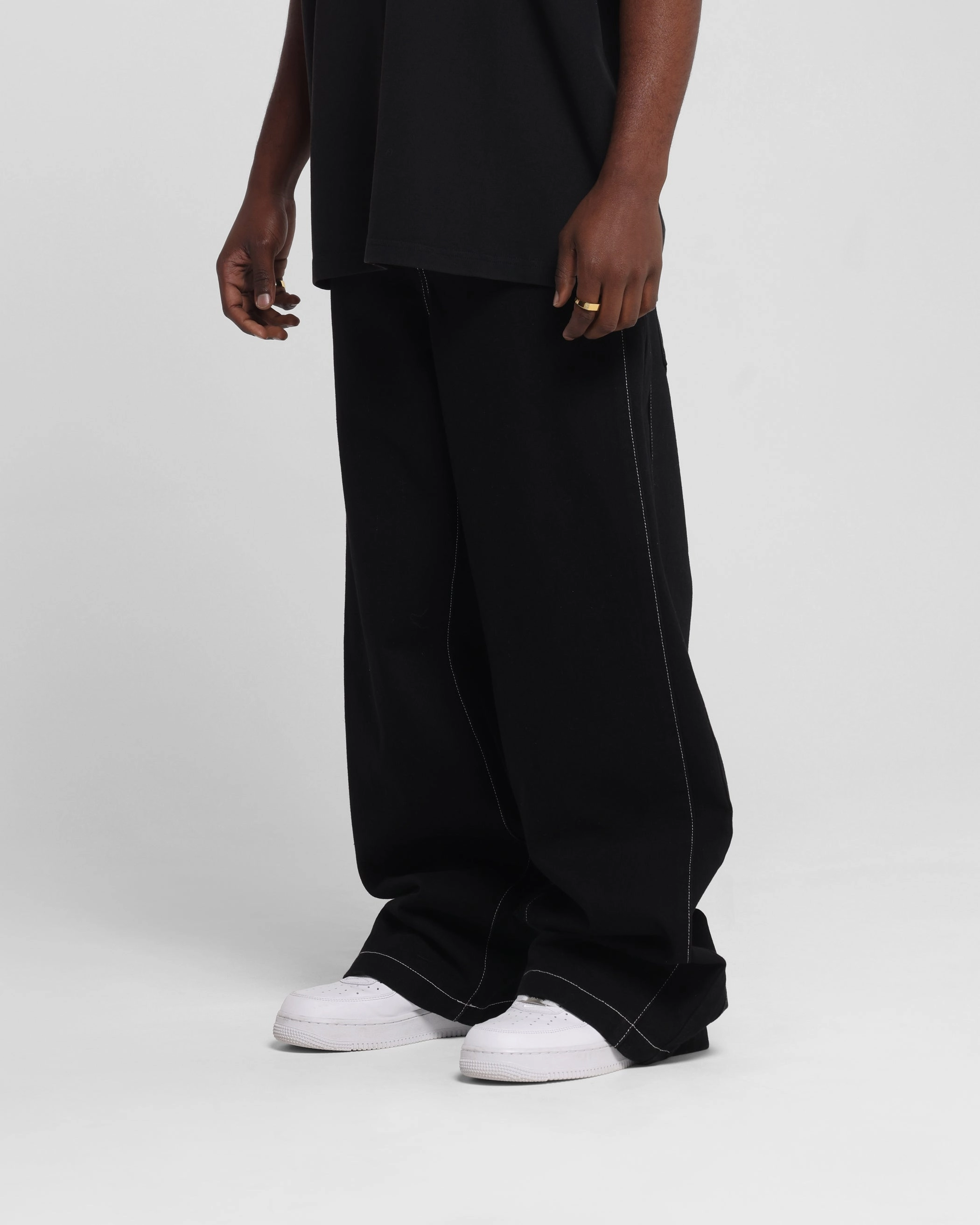 Loiter Shadow Jeans Black NoBuckleDesign Bold Design