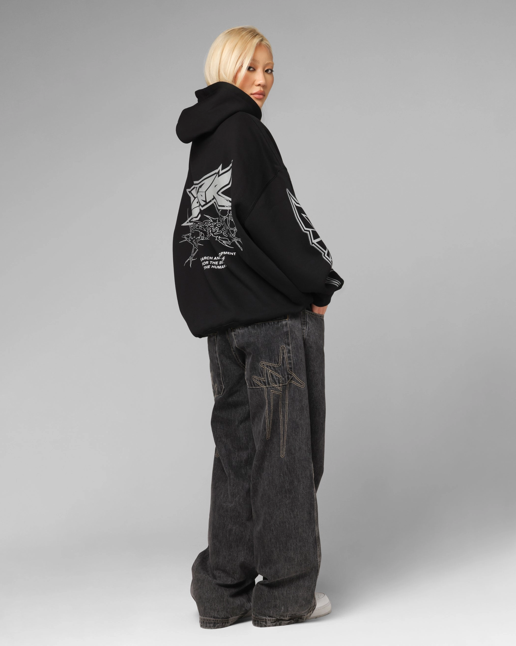 Loiter Star Born Jeans Dirty Grey Mid Rise Structure Bold Look Parent Style