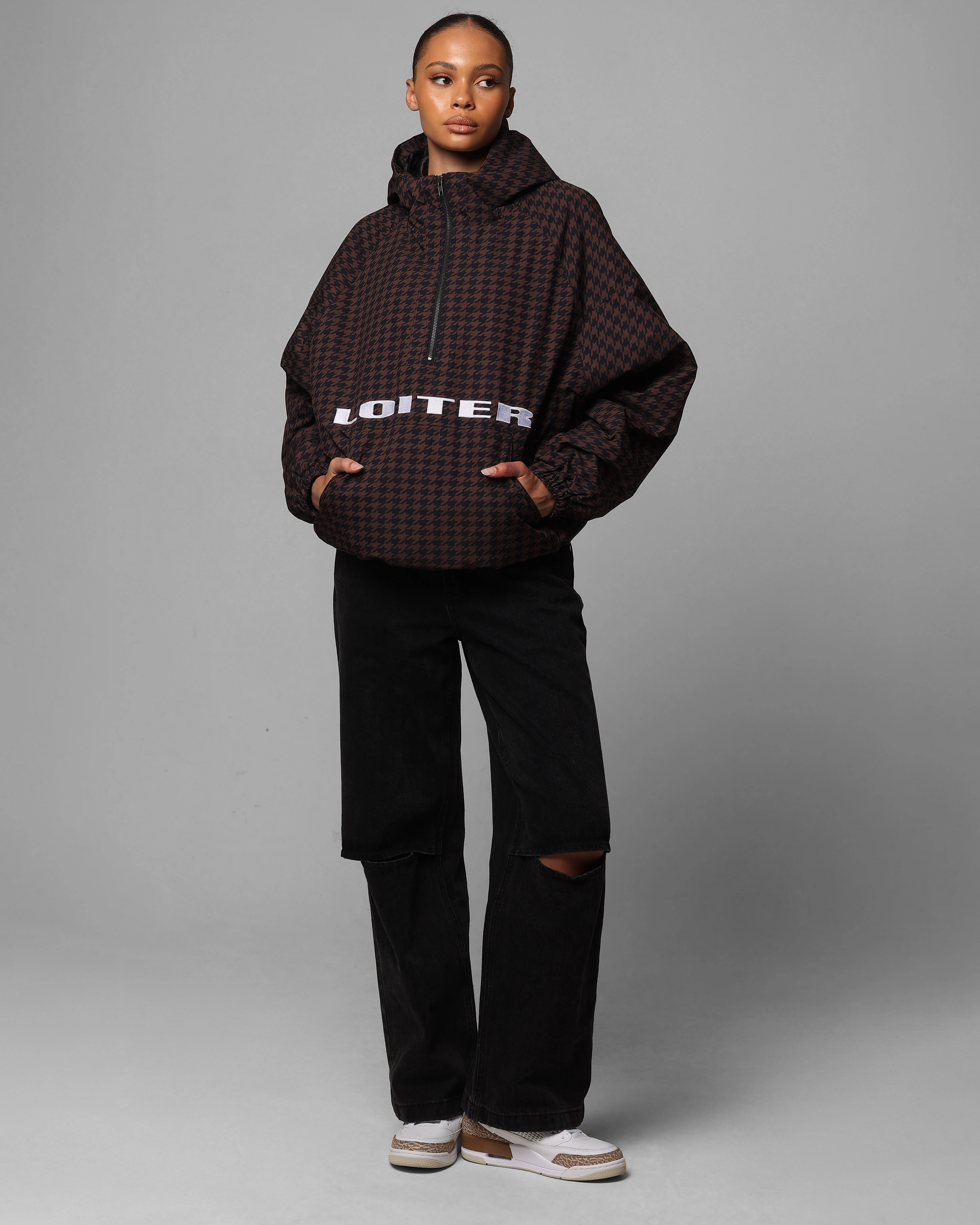 Soft inner layer Breathable mesh Loiter Tailgate Jacket Brown/Black