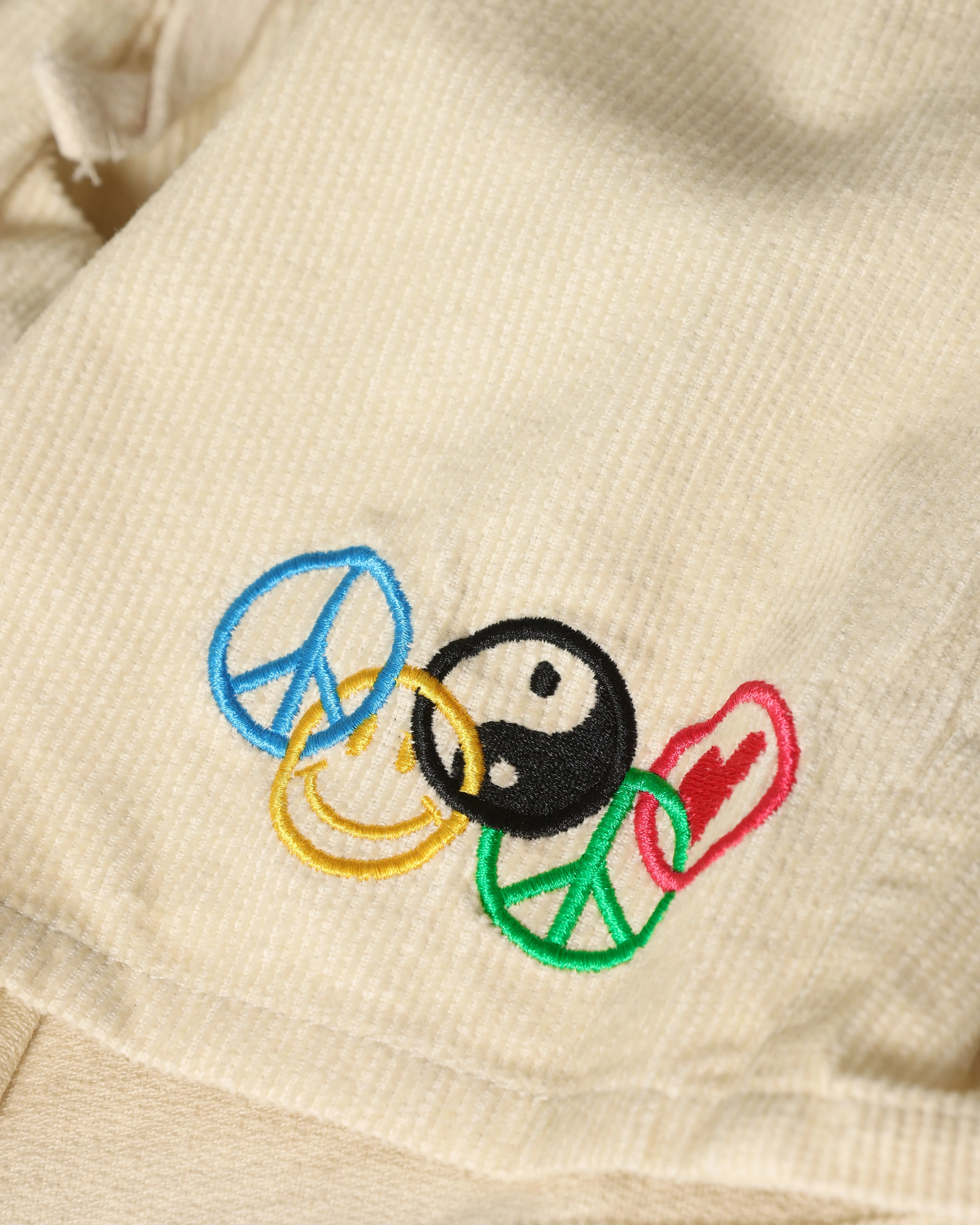 Anti Static Finish Loiter Tribute Walk Shorts Off White