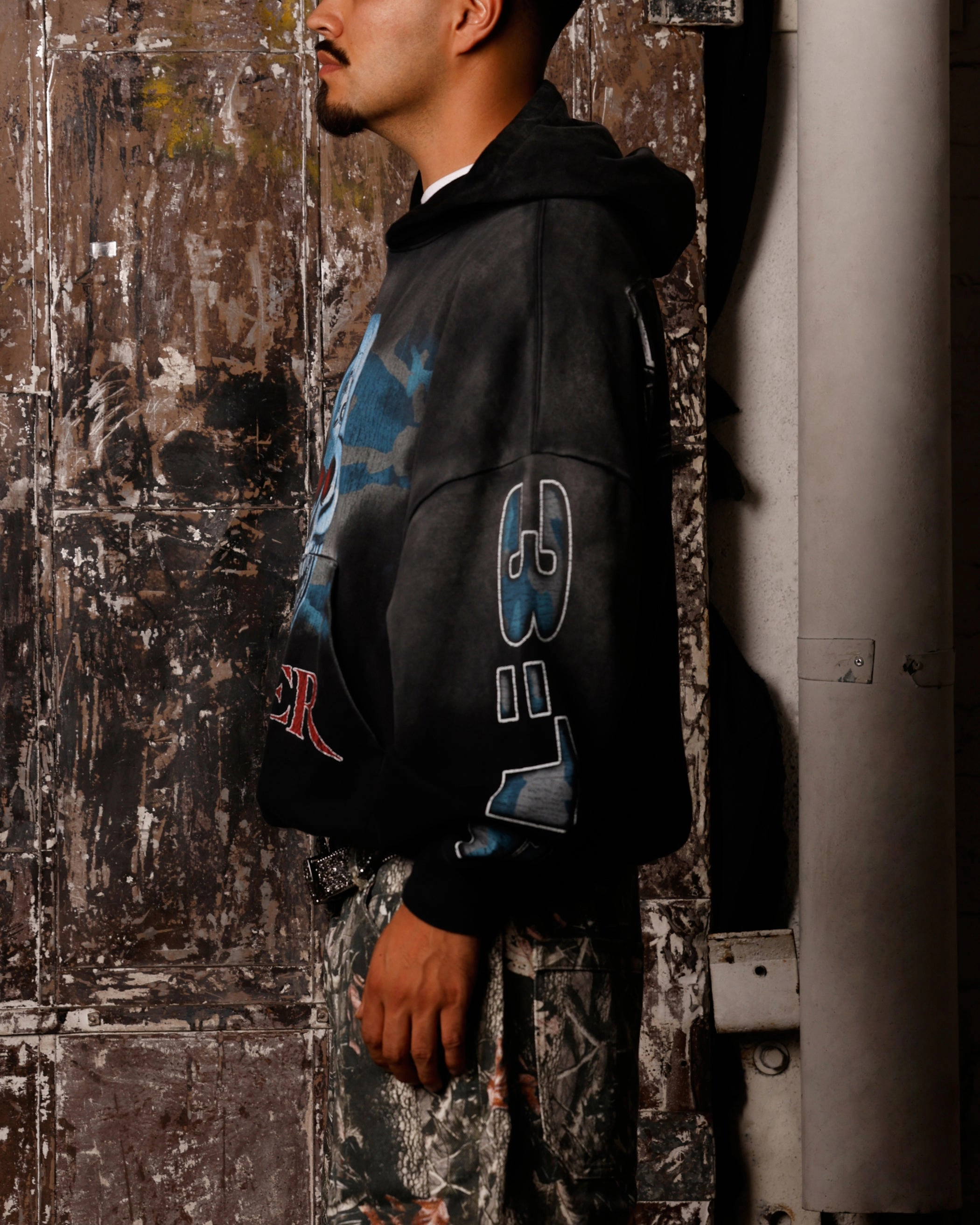 Minimal Utility Articulated Sleeves Loiter X WWE Stone Cold Premium Hoodie Vintage Black