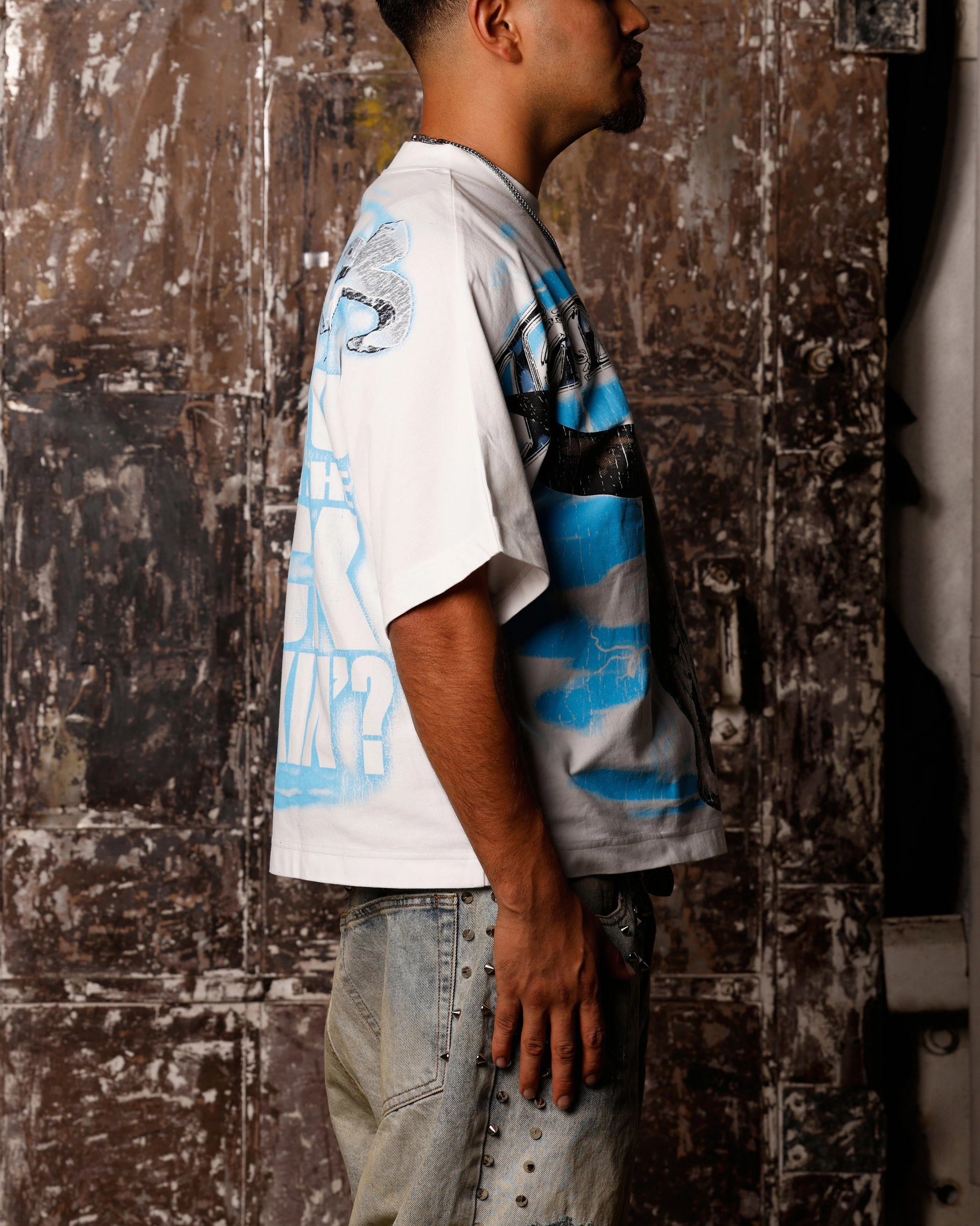 Loiter X WWE The Rock Vintage T-Shirt Off White Sporty Layer Look No Slip Shoulder Design