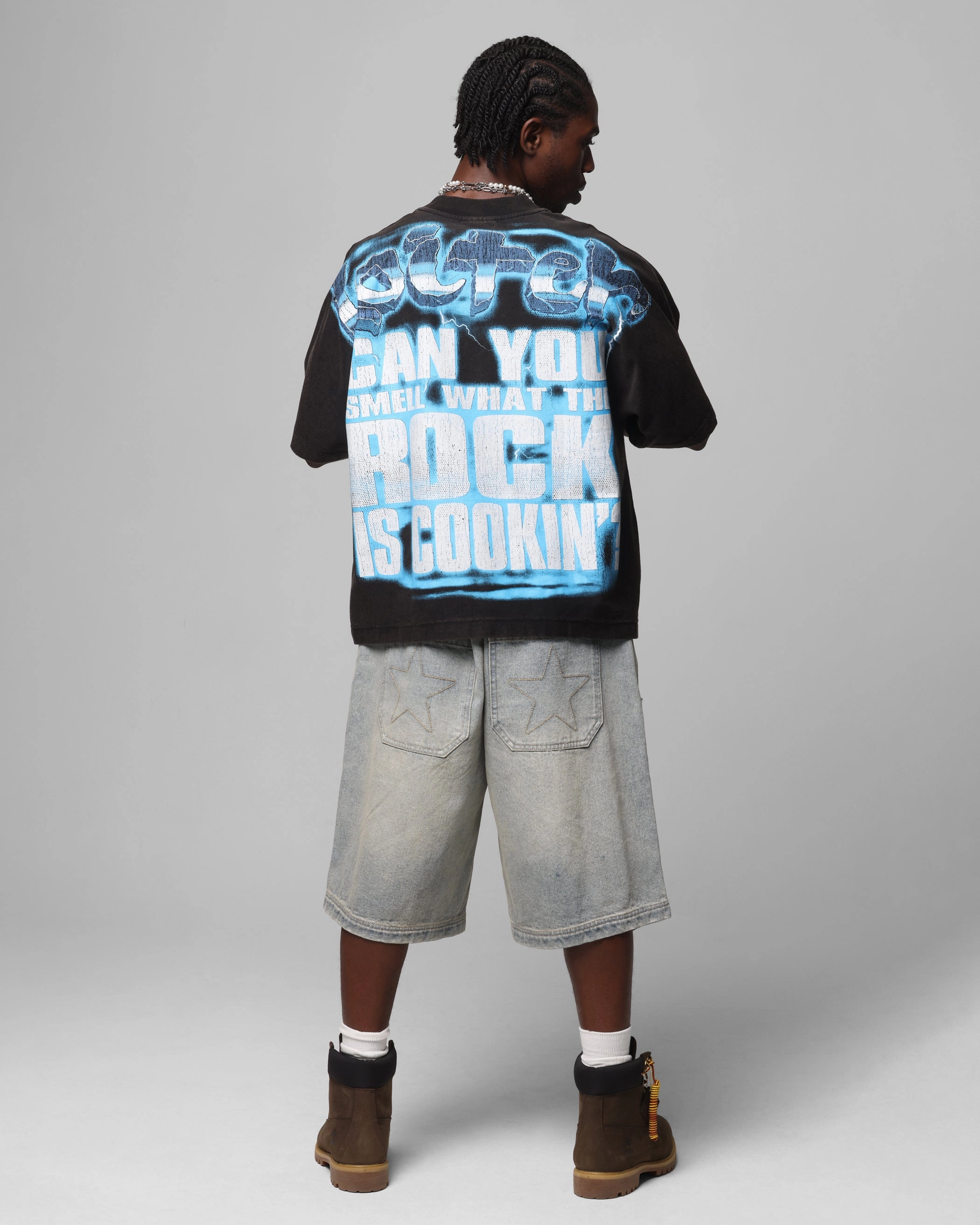 Loiter X WWE The Rock Vintage T-Shirt Vintage Black skinny but not tight