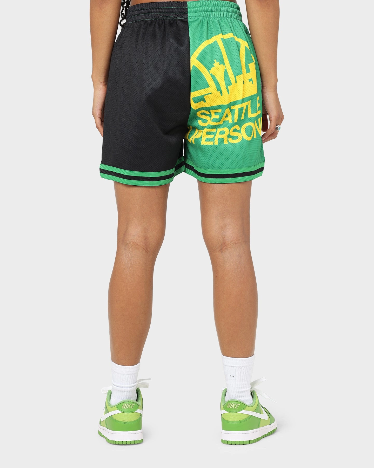 Double Layered Knees Mitchell & Ness Women's Seattle Supersonics Big Face 5.0 Shorts Black