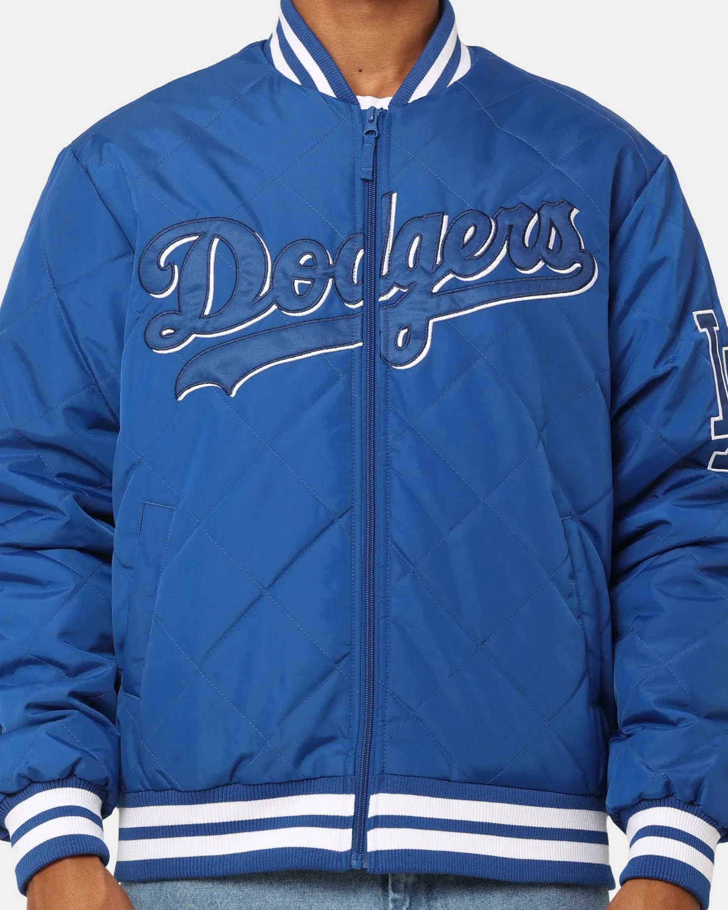 suitable for business trips Cross Ventilation Channels Majestic Athletic Los Angeles Dodgers Tonals Quilted Varsity Jacket Royal