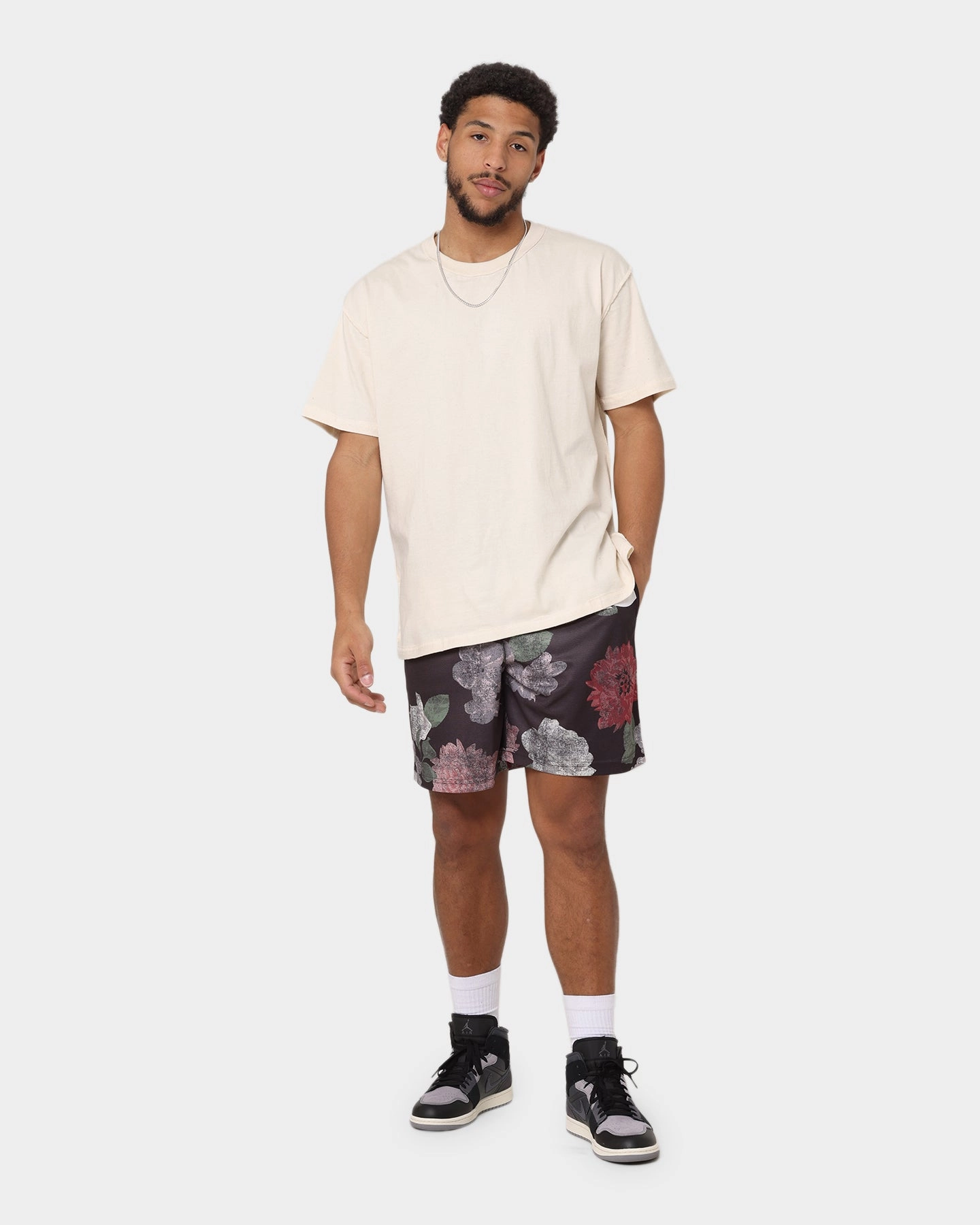 Secure Zipper Closure ZipperedSecurity Majestic Athletic Las Vegas Raiders Digi Floral Camo Shorts Faded Black