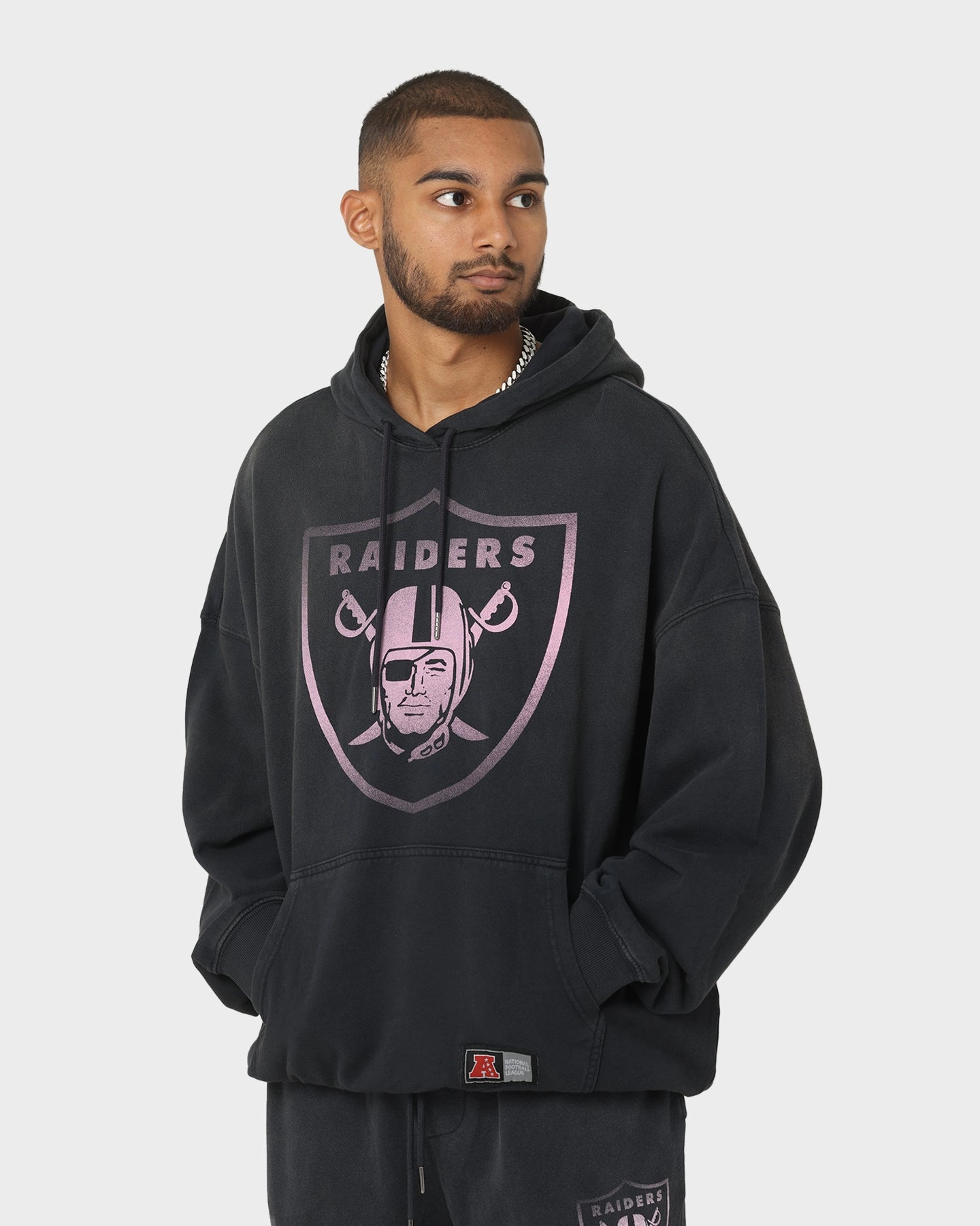 Discuss Office Comfort Majestic Athletic Las Vegas Raiders Solarised Contrast Hoodie Faded Black