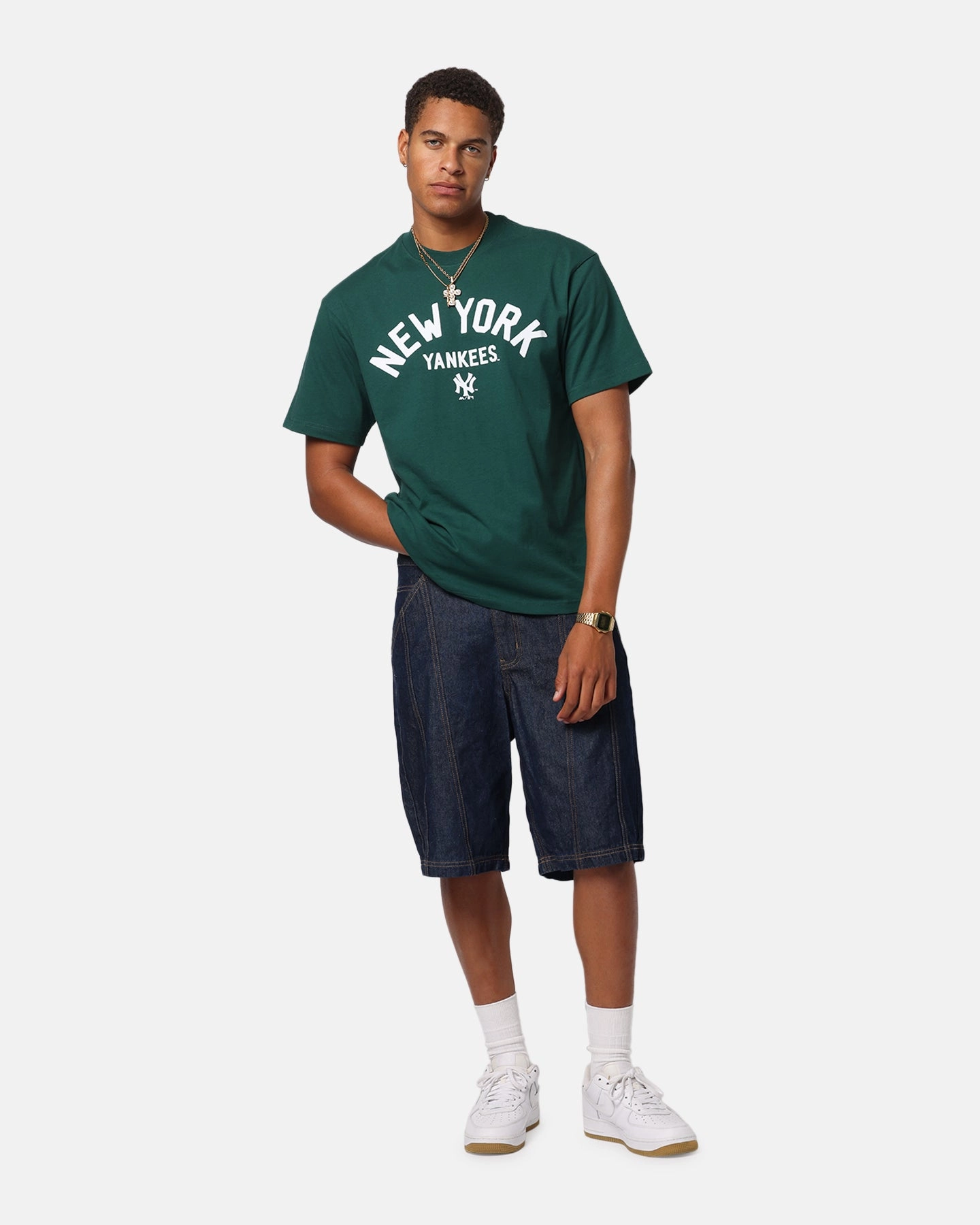 Majestic Athletic New York Yankees Arch Vintage T-Shirt Emerald Relaxed fit wear Fashionable Comfort