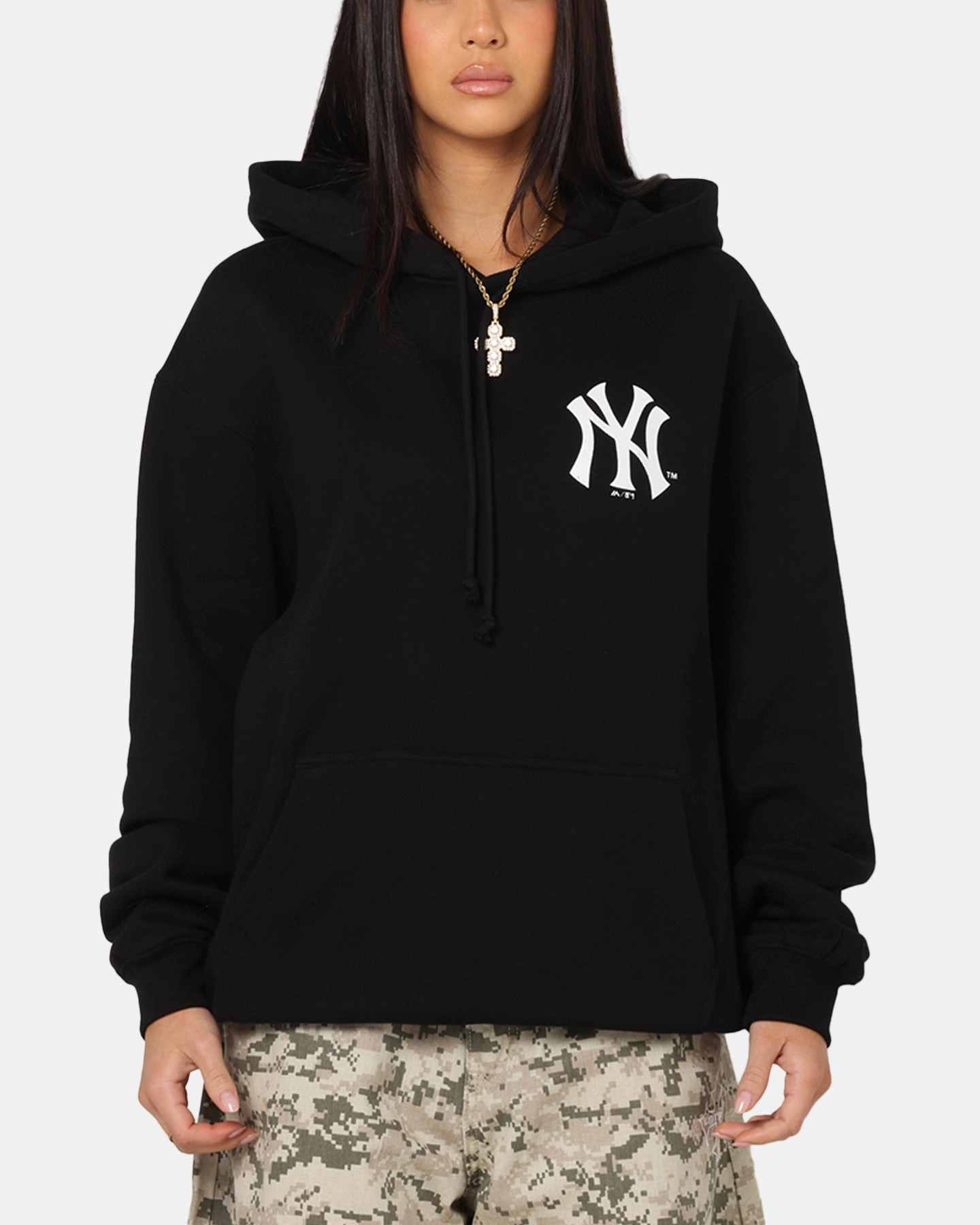 Majestic Athletic New York Yankees Champs Serial Mono Hoodie Black Gender Neutral