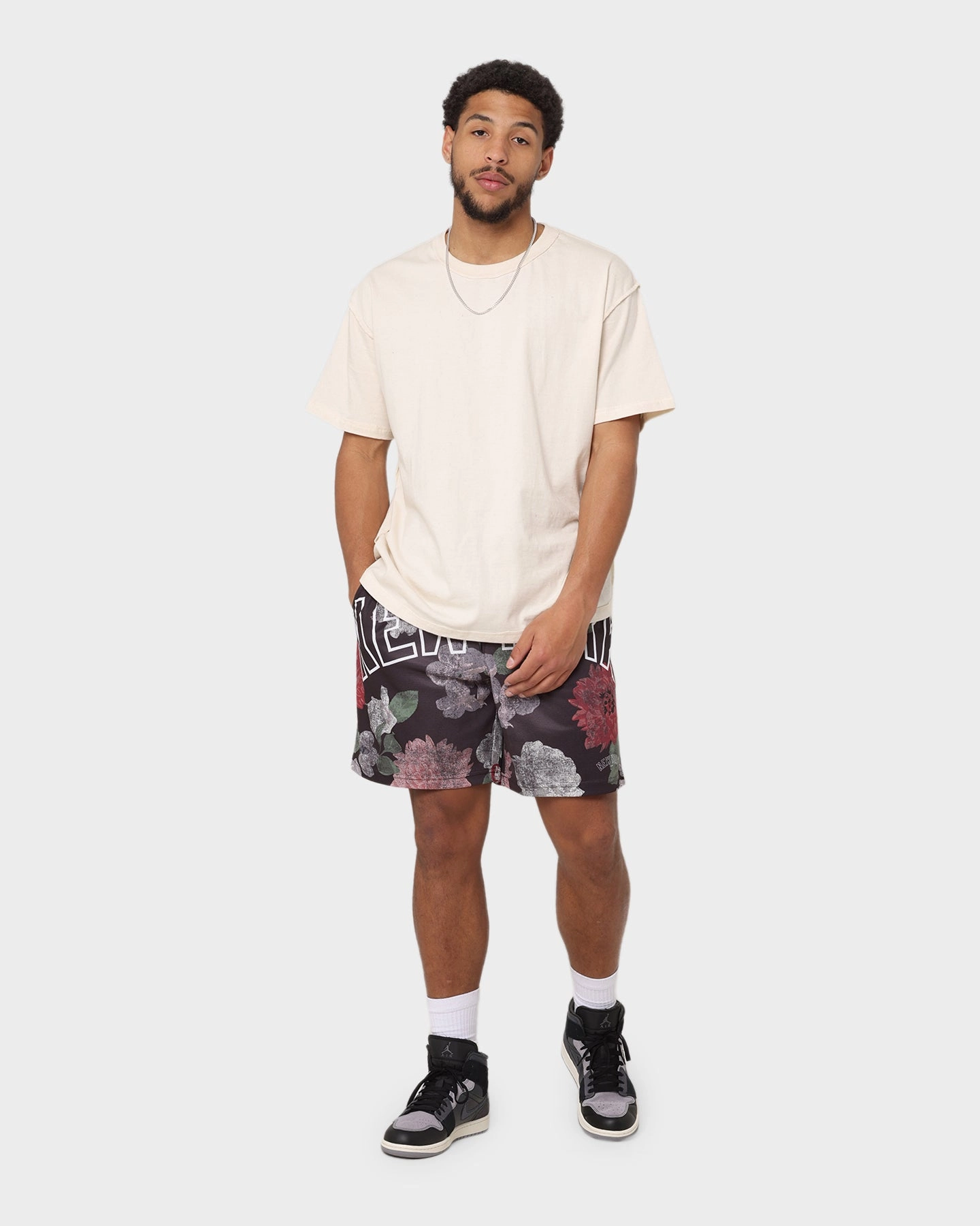 Lounge Ready Majestic Athletic New York Yankees Digi Floral Camo Shorts Faded Black