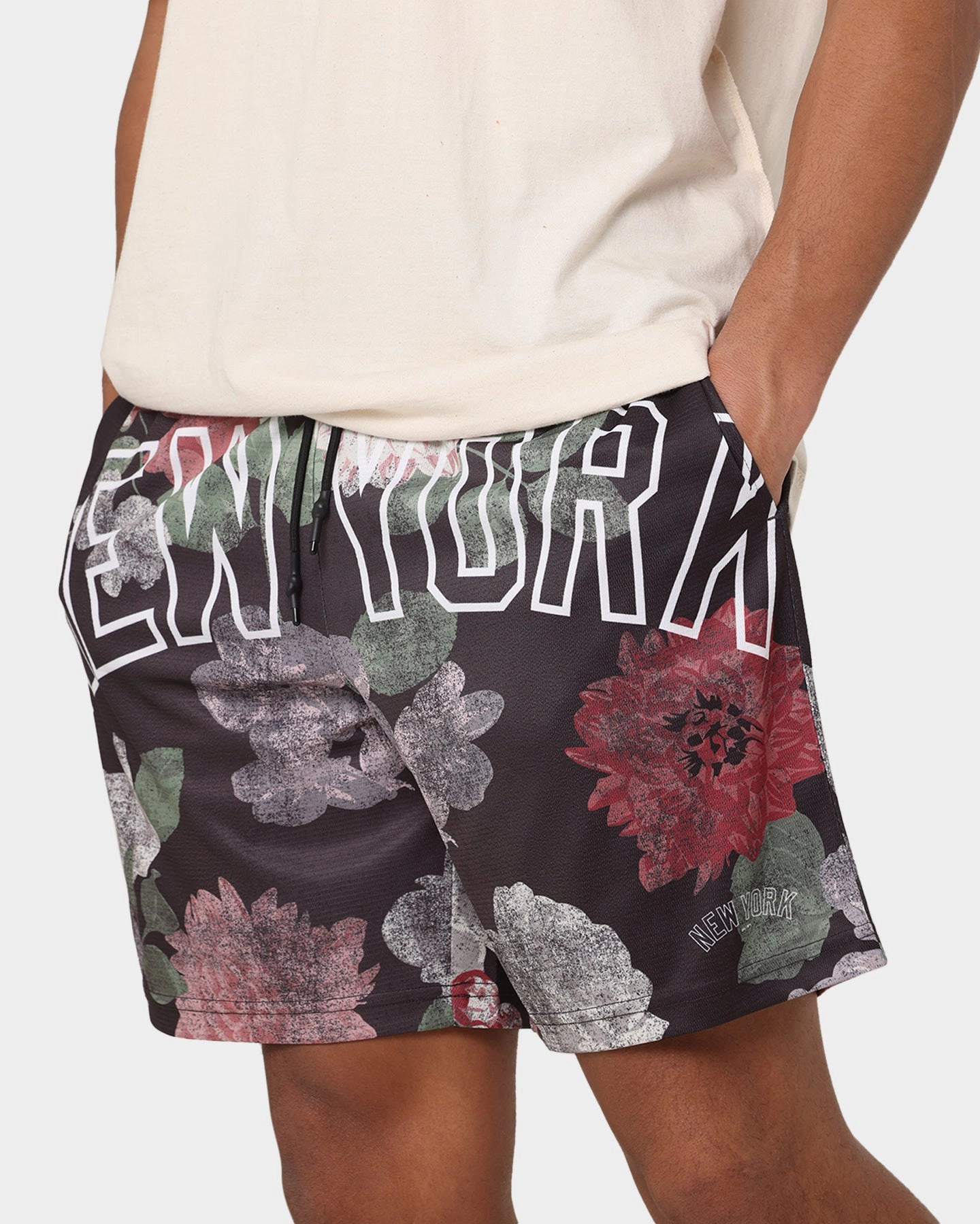 Majestic Athletic New York Yankees Digi Floral Camo Shorts Faded Black Holiday Gift