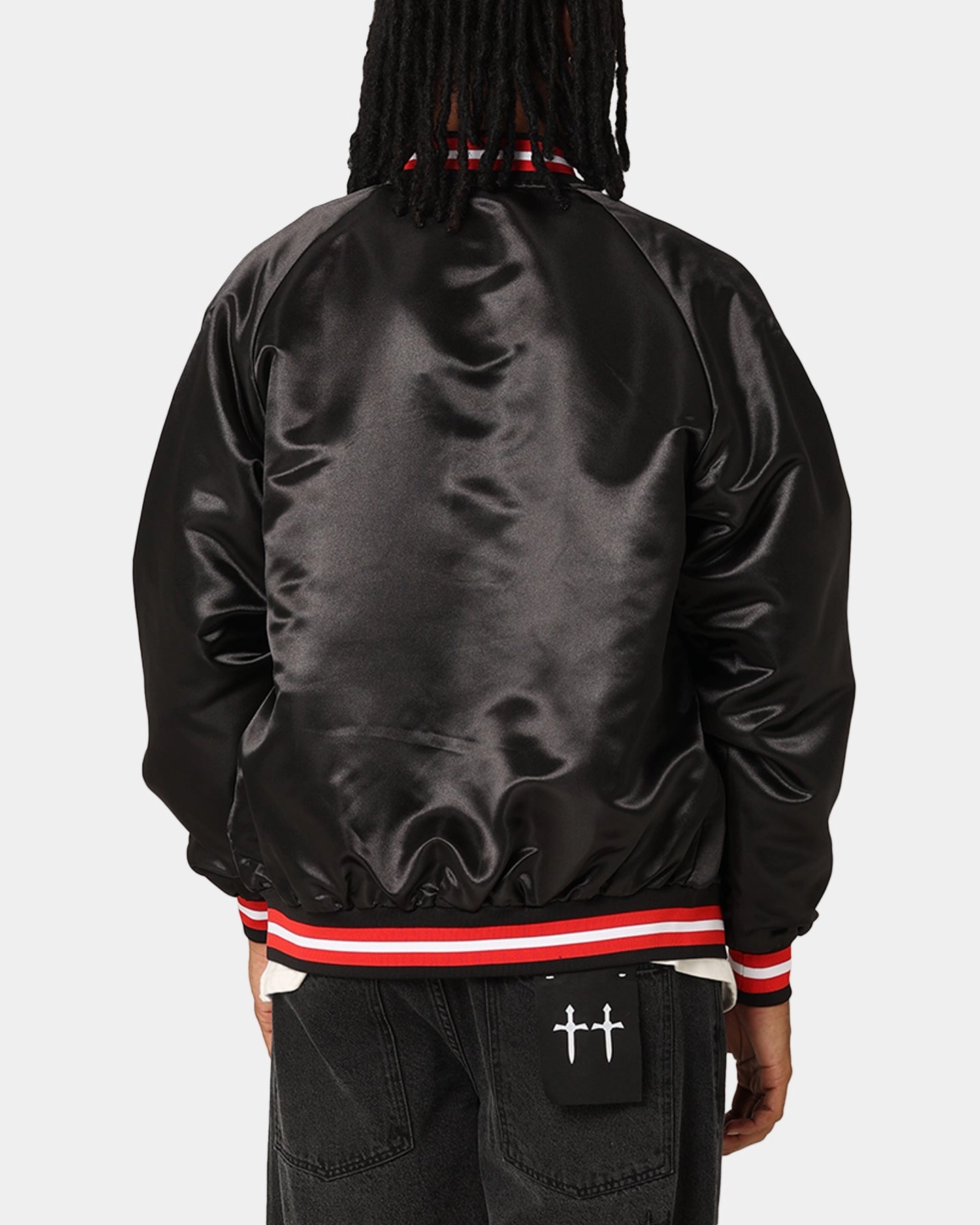 Mitchell & Ness Chicago Bulls Lightweight Satin Jacket Black Multi Panel Construction Utility