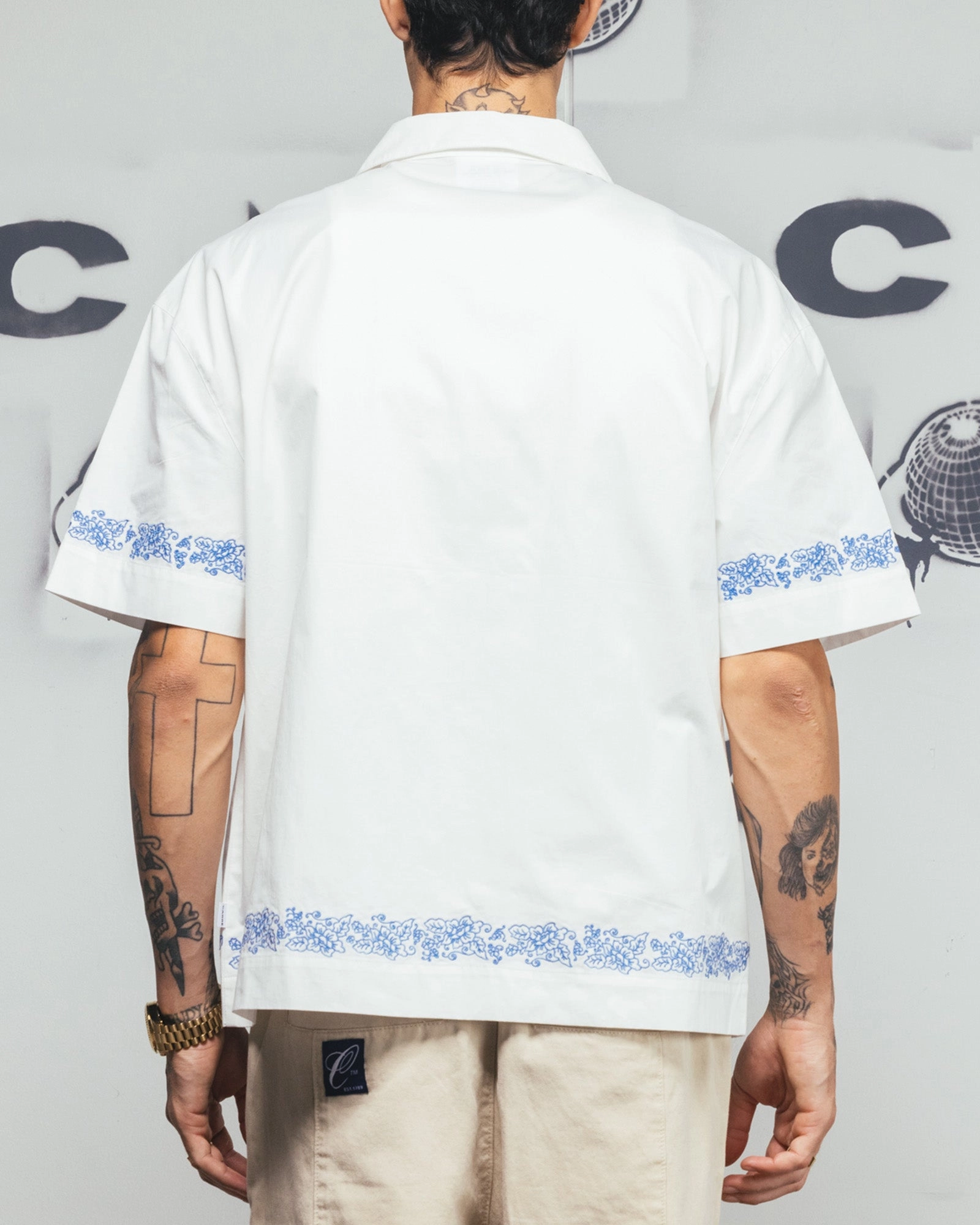 Carre Rose Bowl Button Up Shirt Off White Reinforced Elasticity