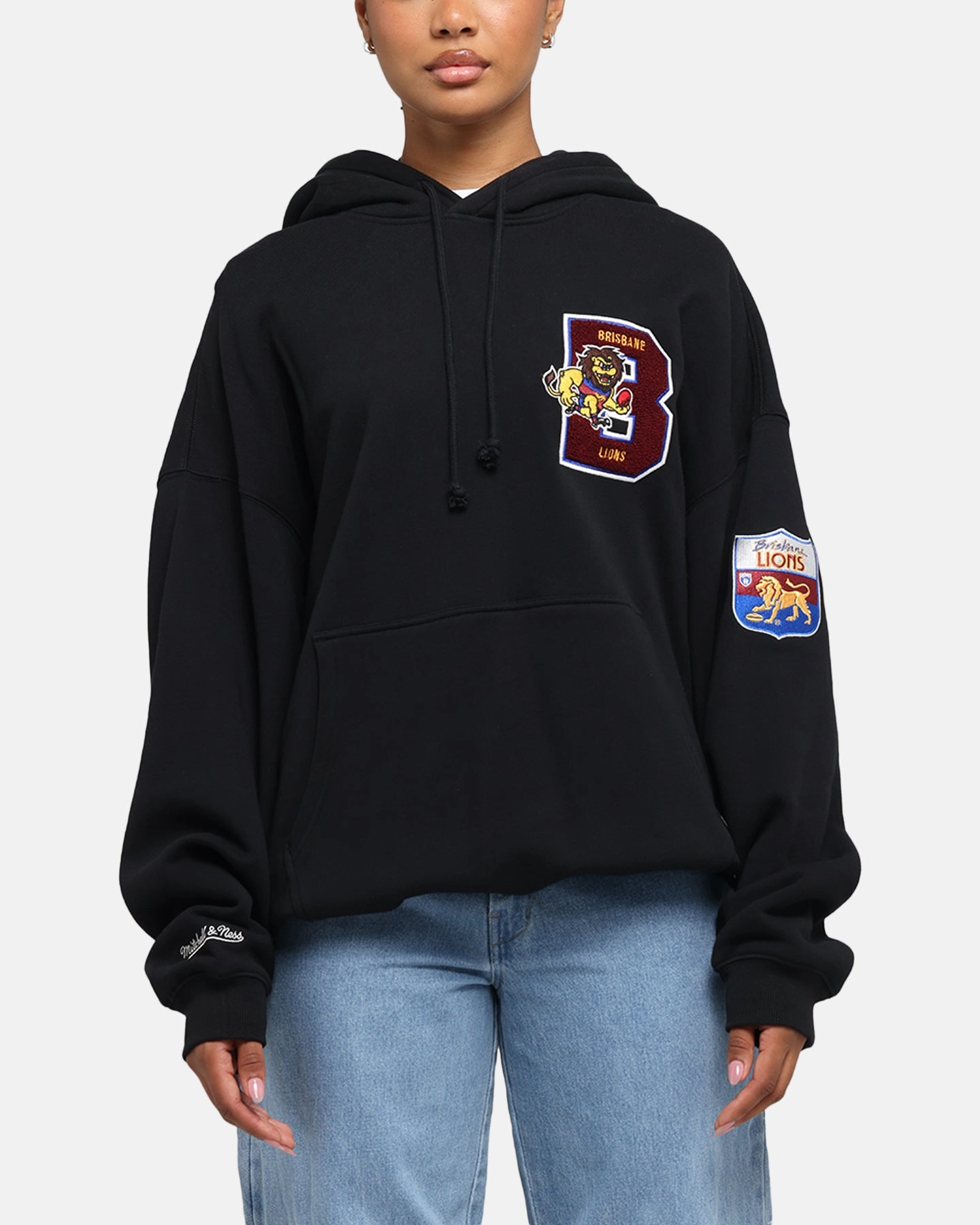 Mitchell & Ness Brisbane Lions Team Hoodie Solid Black Engineer Everyday Use