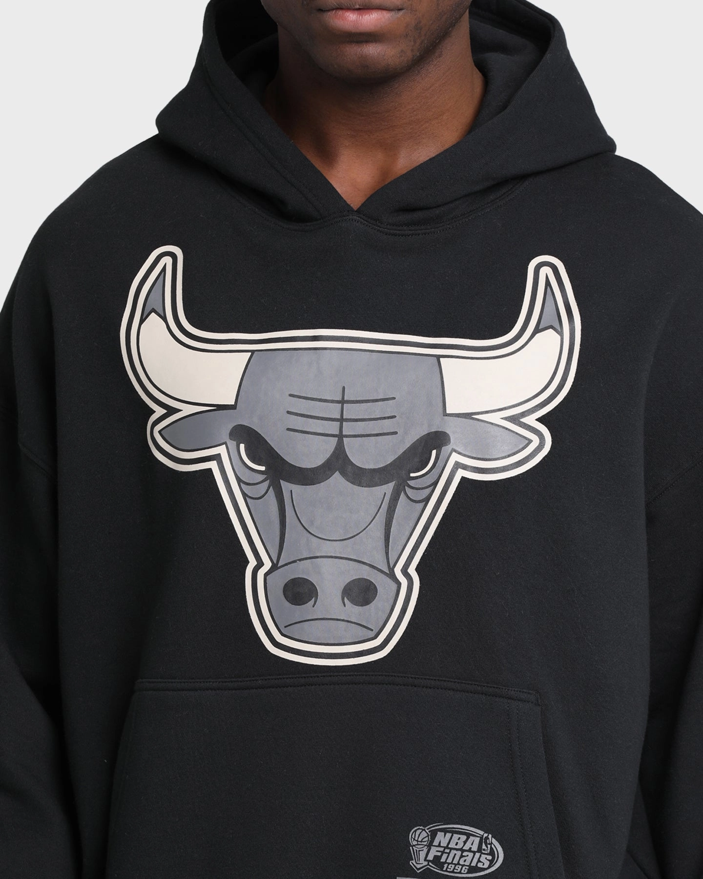 Mitchell & Ness Chicago Bulls Bleach Logo Hoodie Black Sporty Look Connect