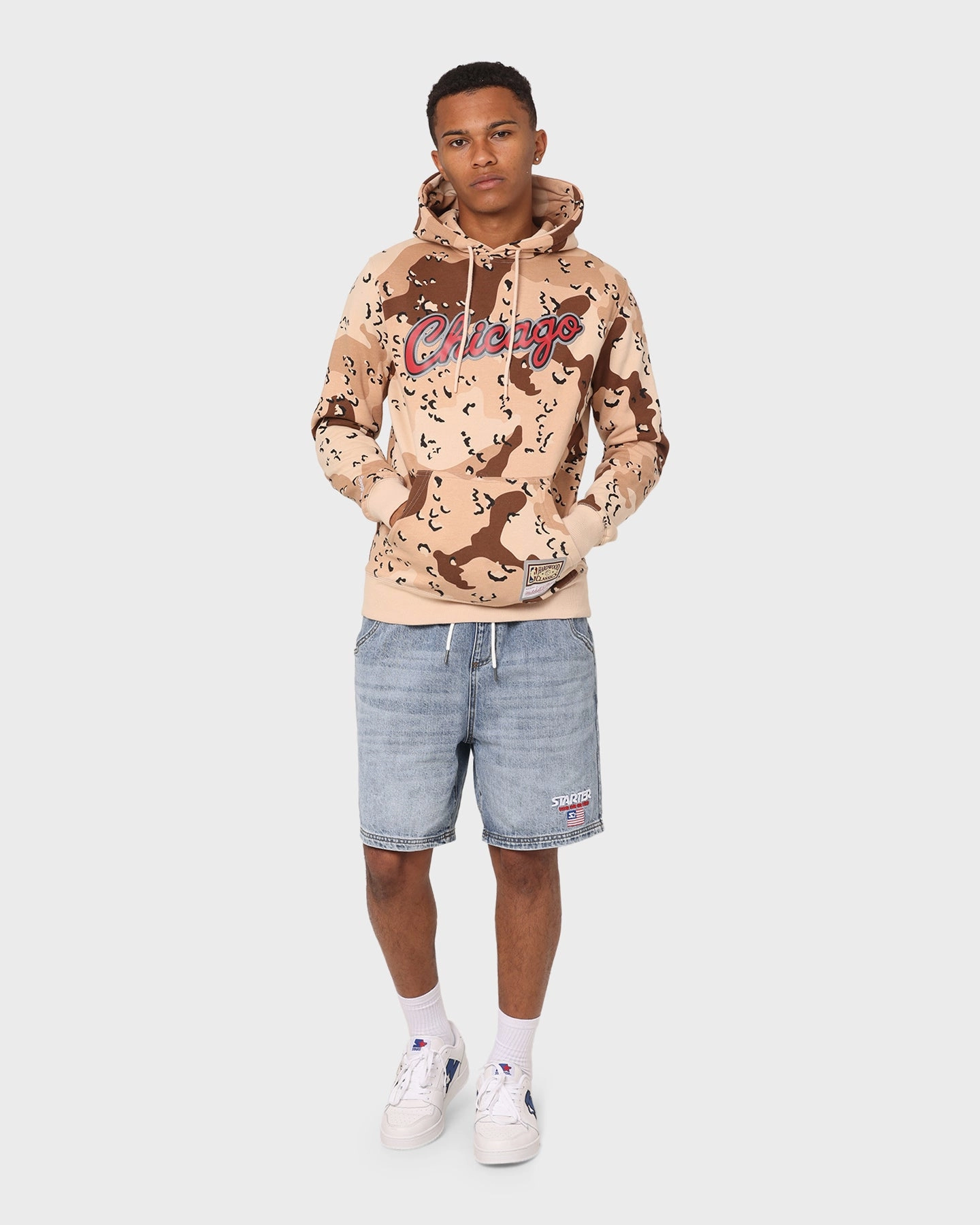 Mitchell & Ness Chicago Bulls Camo Reflective Hoodie Sand Camo Compression Fit