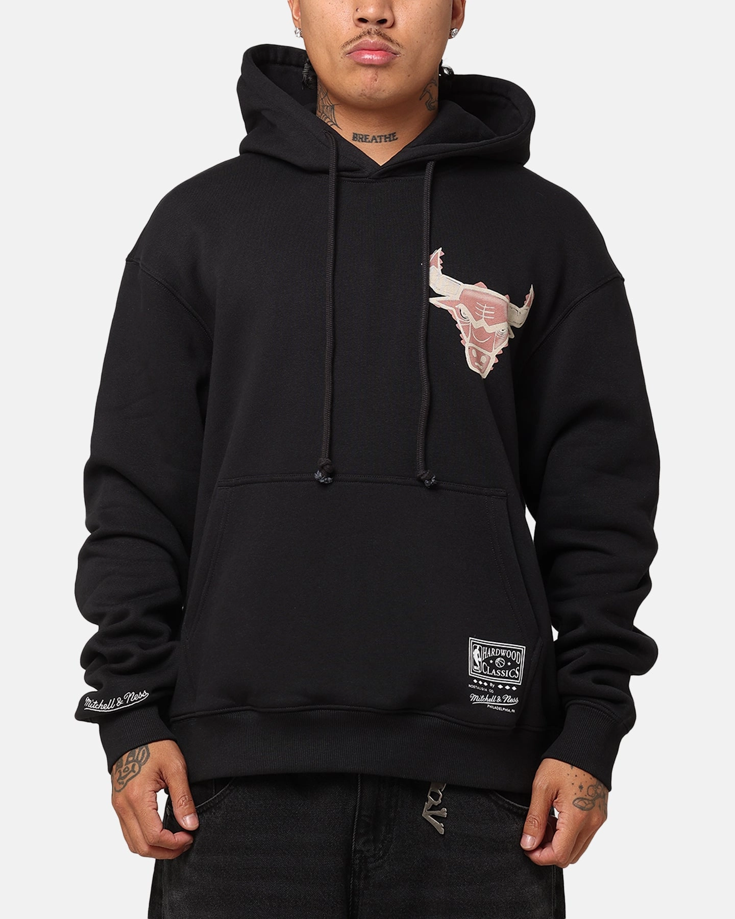 Mitchell & Ness Chicago Bulls Champs Graffiti Hoodie Faded Black Relaxed Layer Disseminate