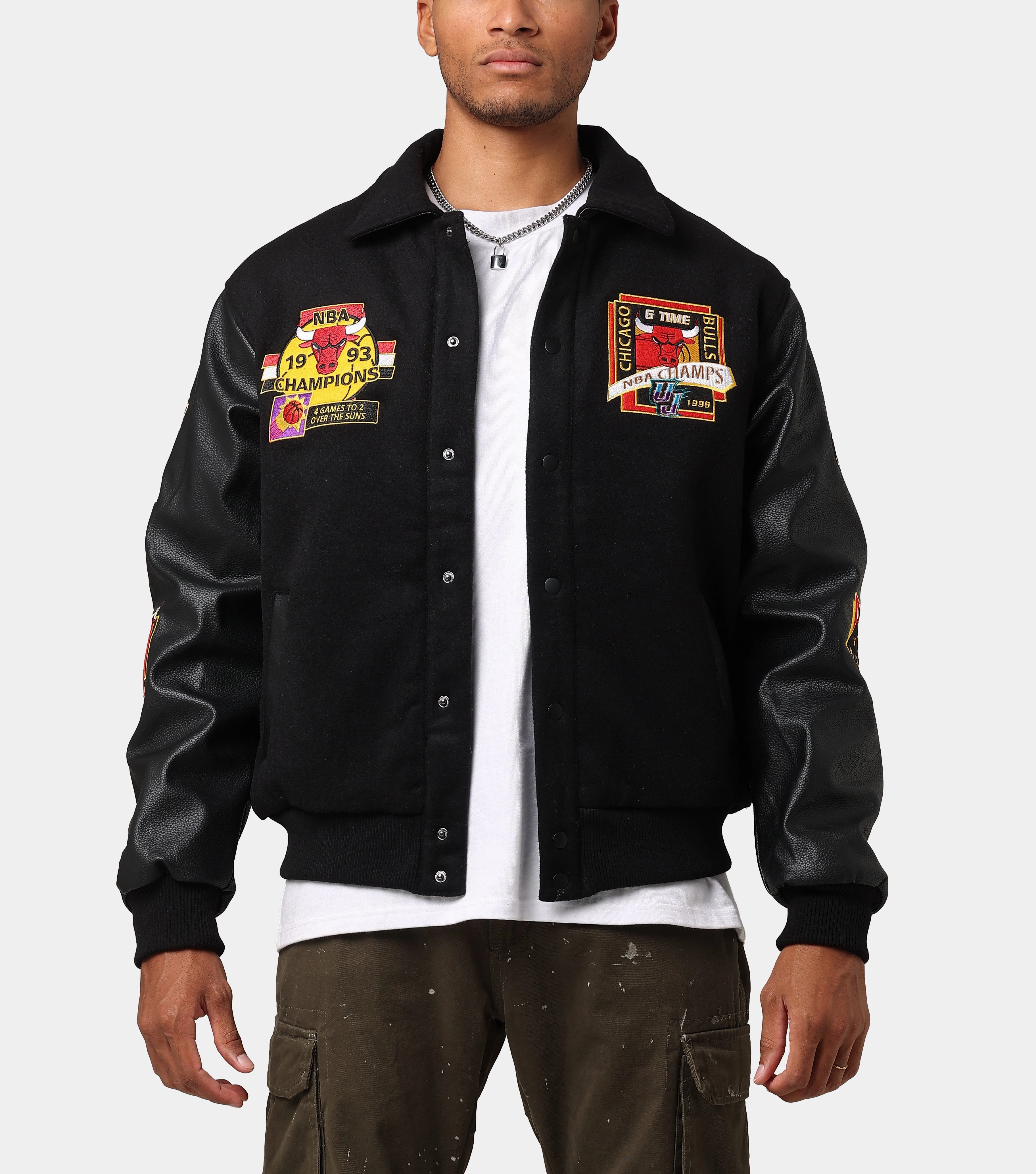 variety Breathable Mesh Panels Mitchell & Ness Chicago Bulls Dynasty Jacket Black