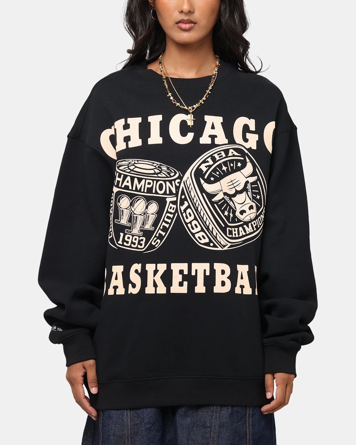 Mitchell & Ness Chicago Bulls Rings Crewneck Black Cozy Fit Knit Fabric