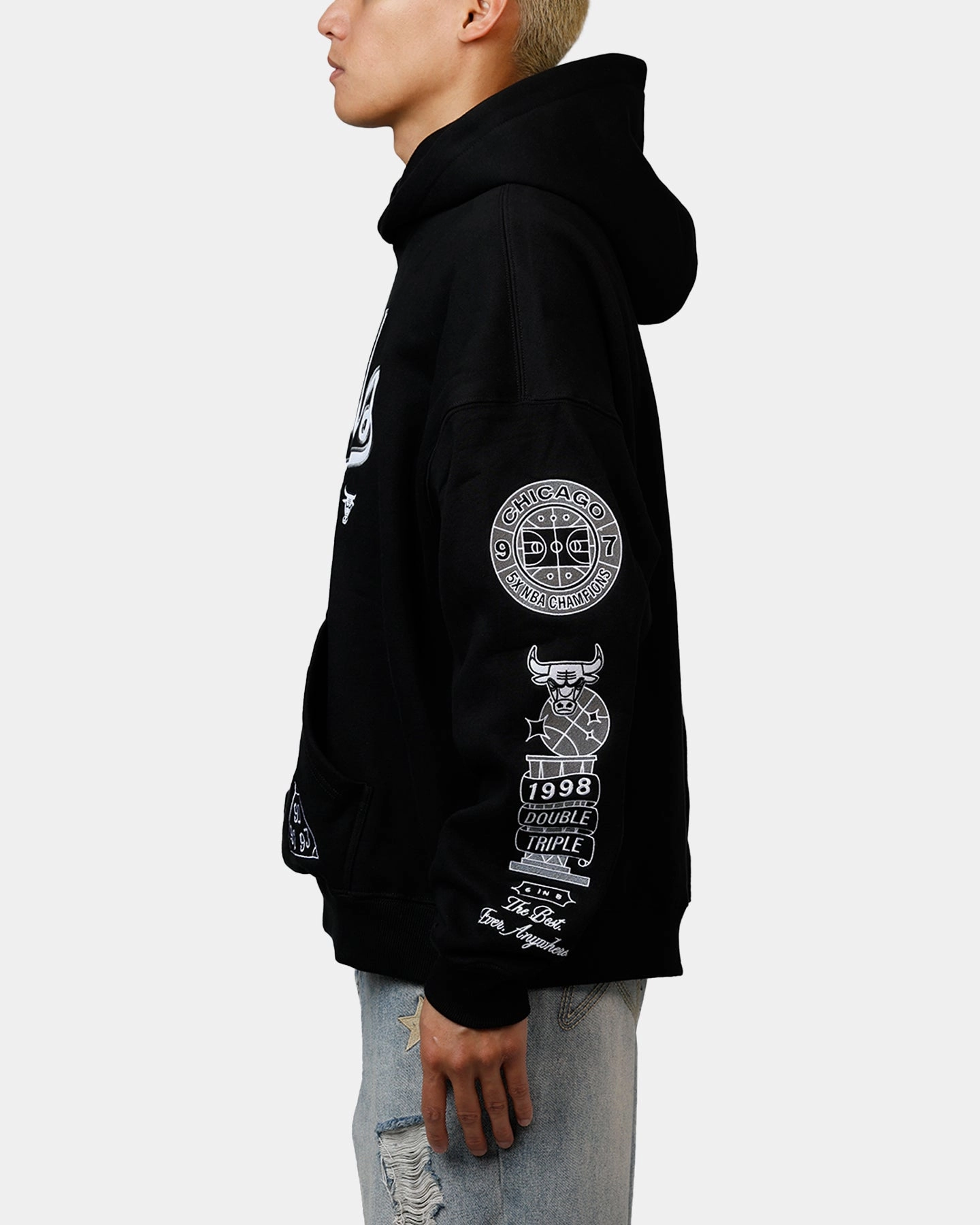 Mitchell & Ness Chicago Bulls The Best Ever Anywhere Hoodie Black V neck