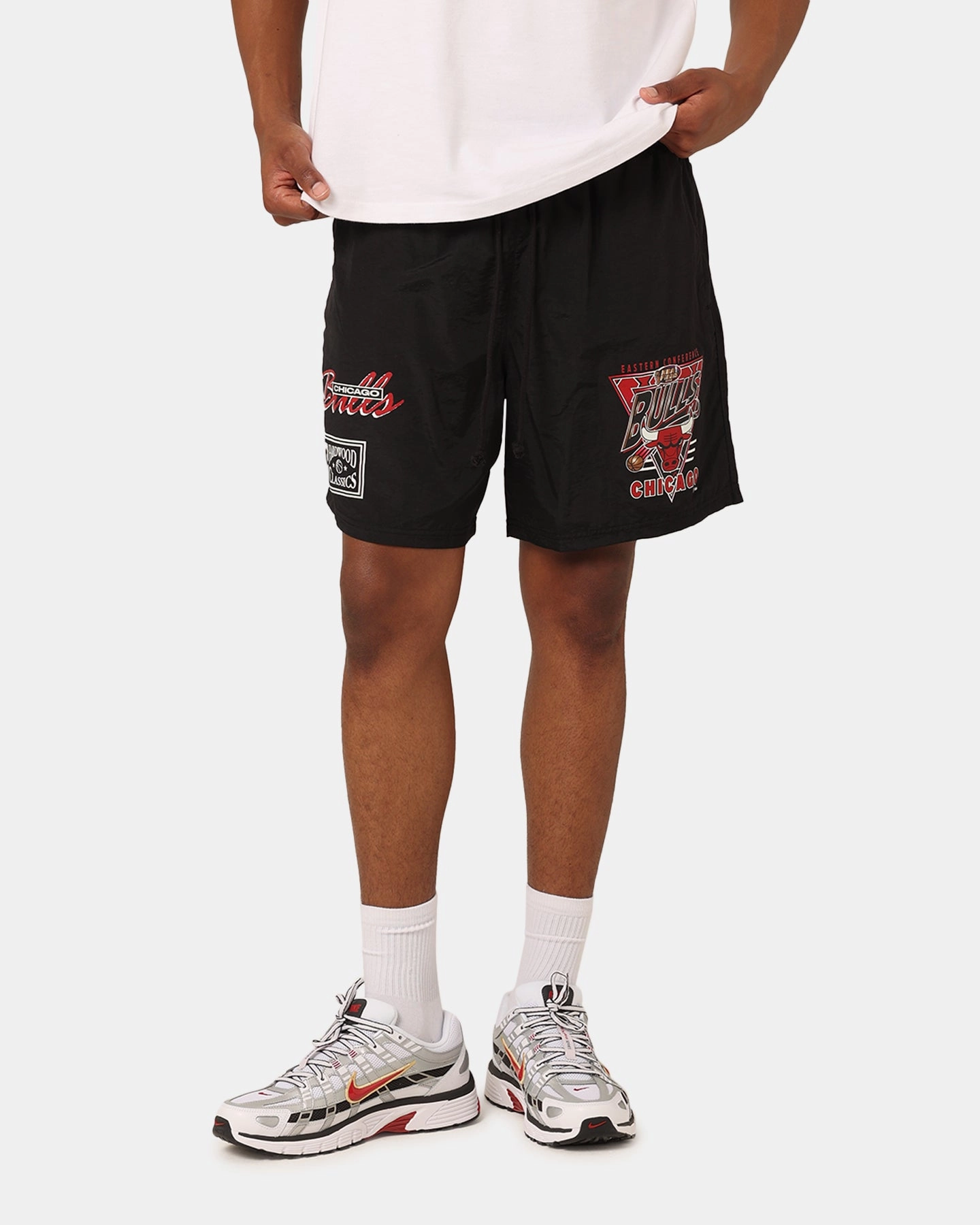 DoubleStitchedSeams Hot Weather Mitchell & Ness Chicago Bulls Tri 2.0 Shorts Black