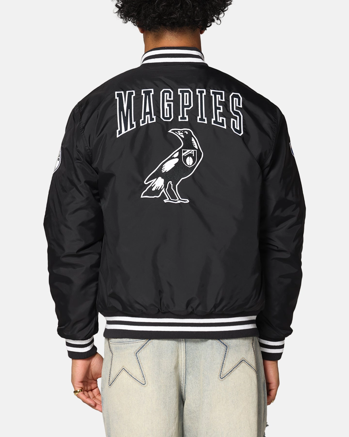 Mitchell & Ness Collingwood Magpies Team Bomber Jacket Solid Black Minimal Form Dirt Repellent Surface